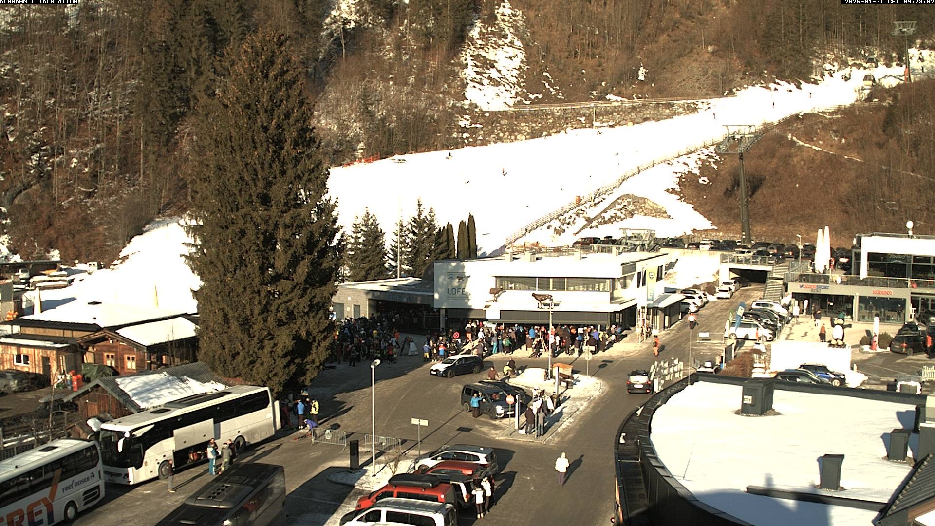 Archiv Foto Webcam Lofereralmbahn 1 - Talstation