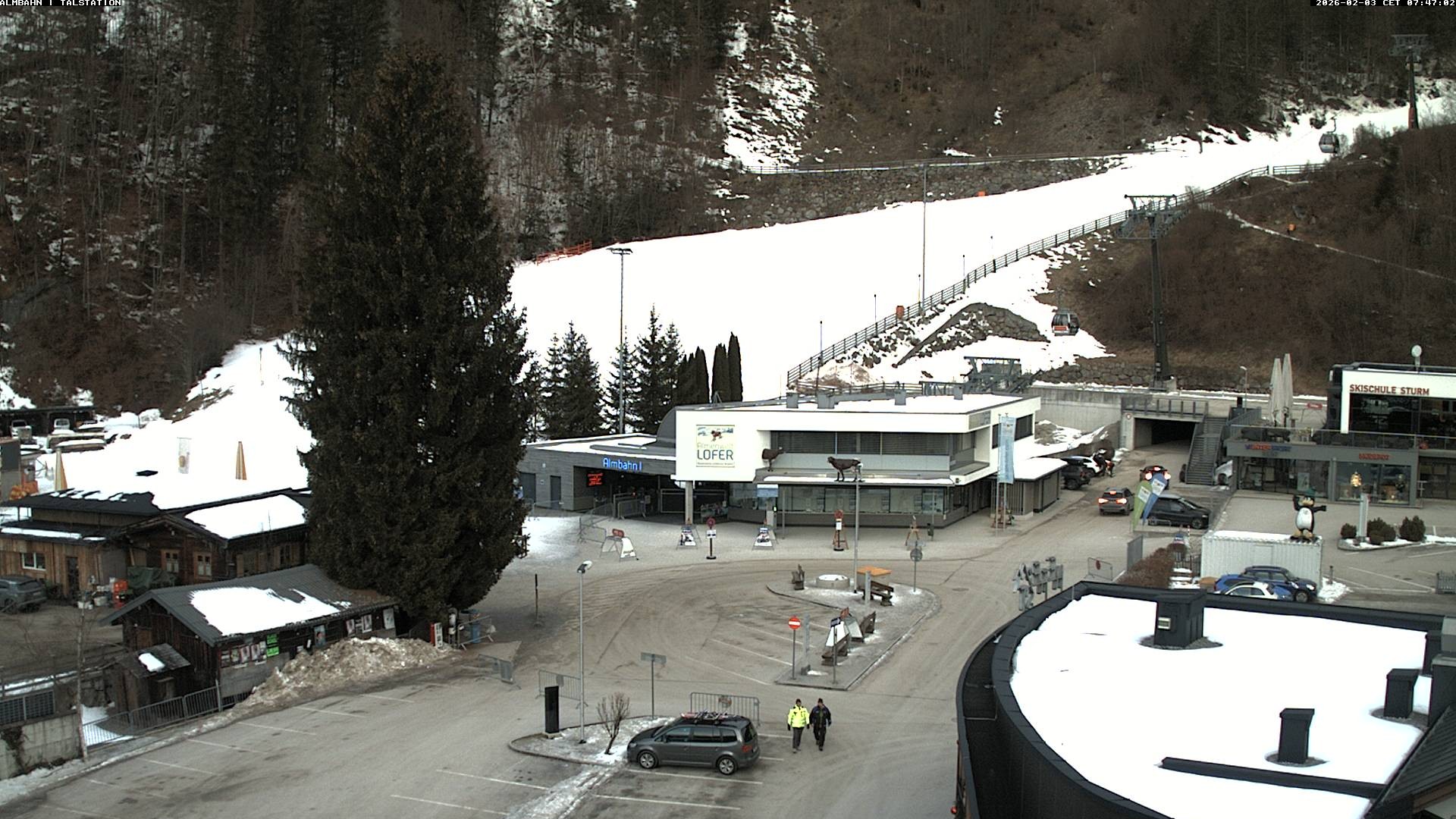 Archiv Foto Webcam Lofereralmbahn 1 - Talstation