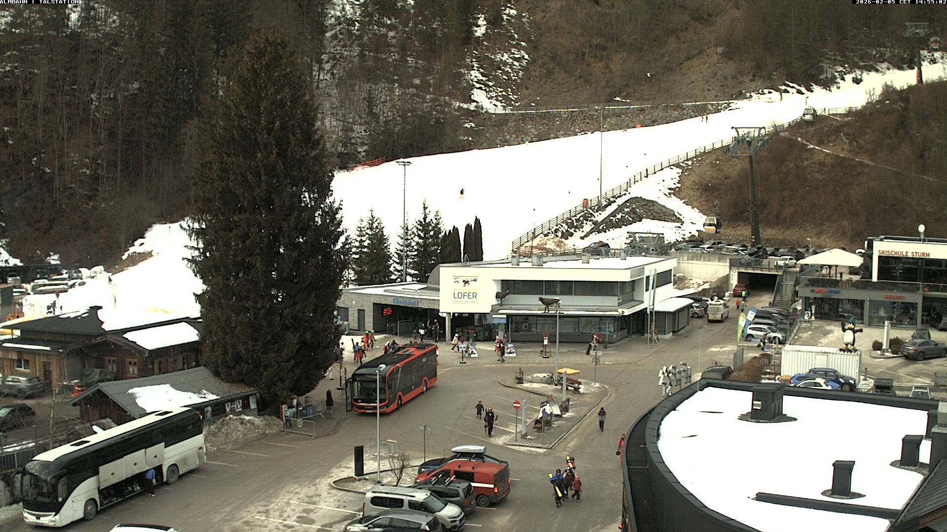 Archiv Foto Webcam Lofereralmbahn 1 - Talstation