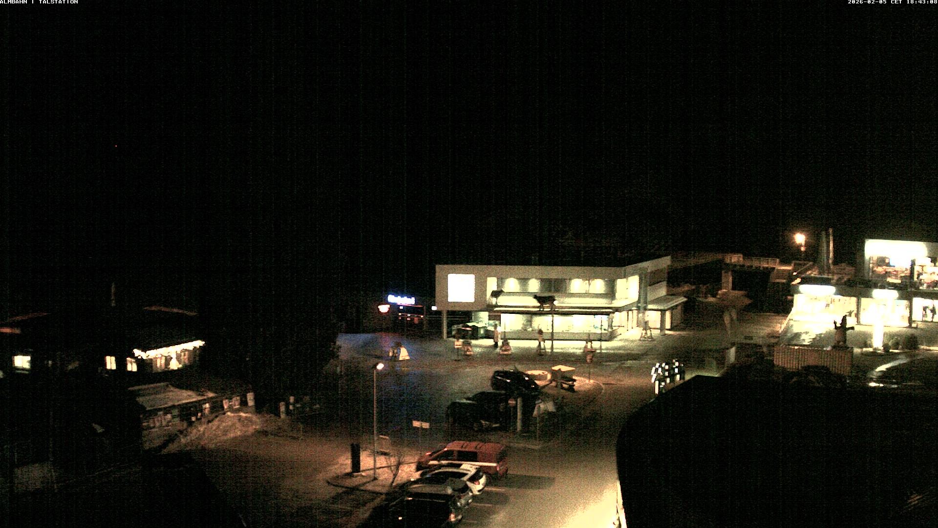 Archiv Foto Webcam Lofereralmbahn 1 - Talstation