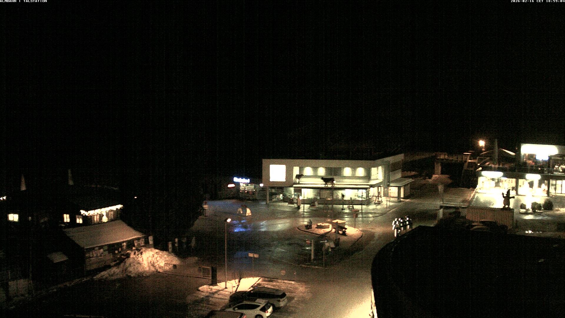 Archiv Foto Webcam Lofereralmbahn 1 - Talstation