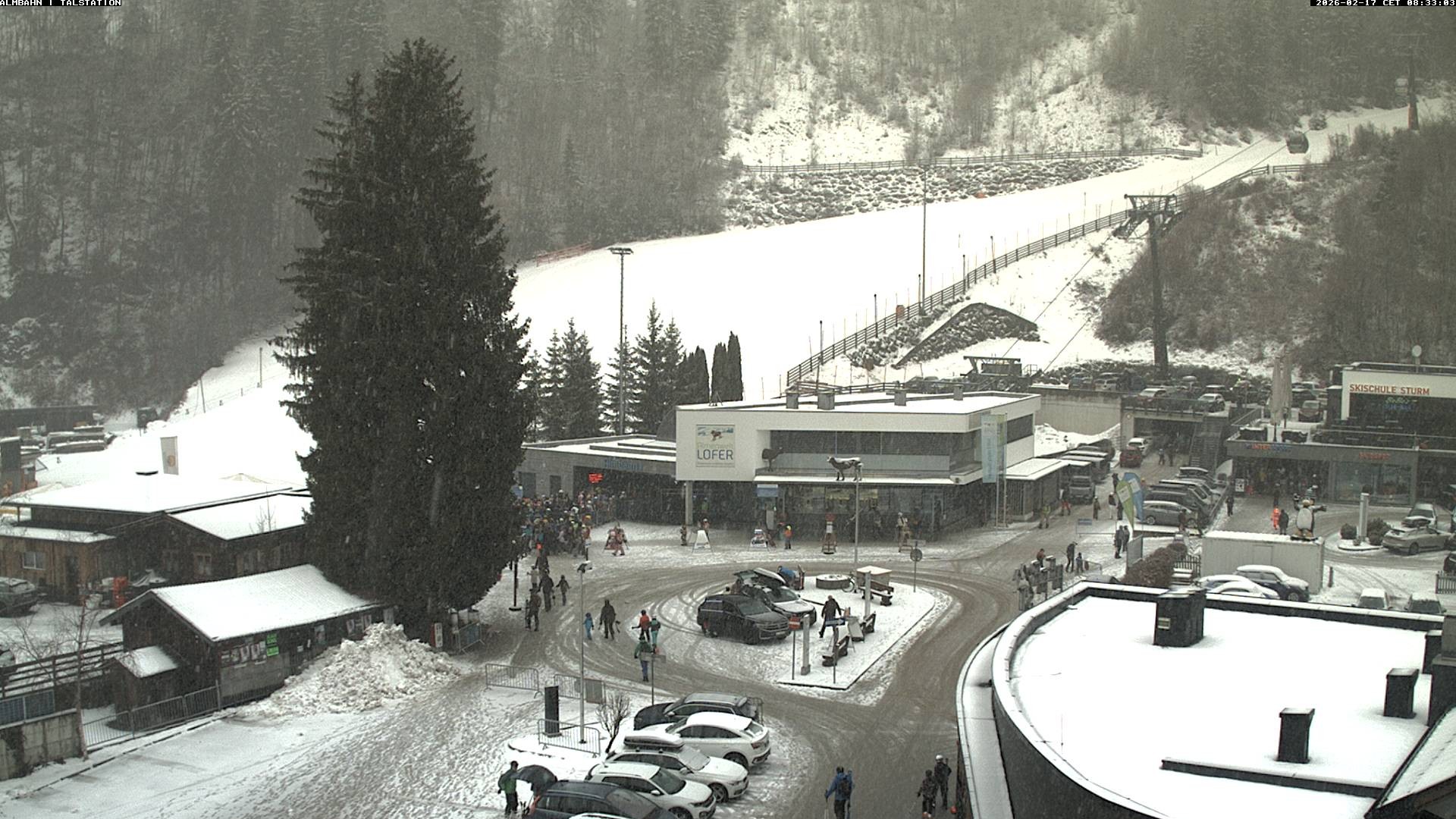 Archiv Foto Webcam Lofereralmbahn 1 - Talstation
