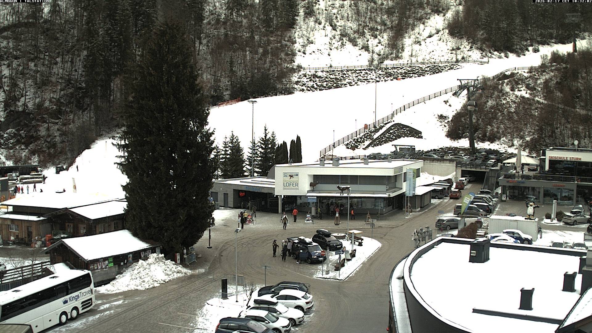 Archiv Foto Webcam Lofereralmbahn 1 - Talstation