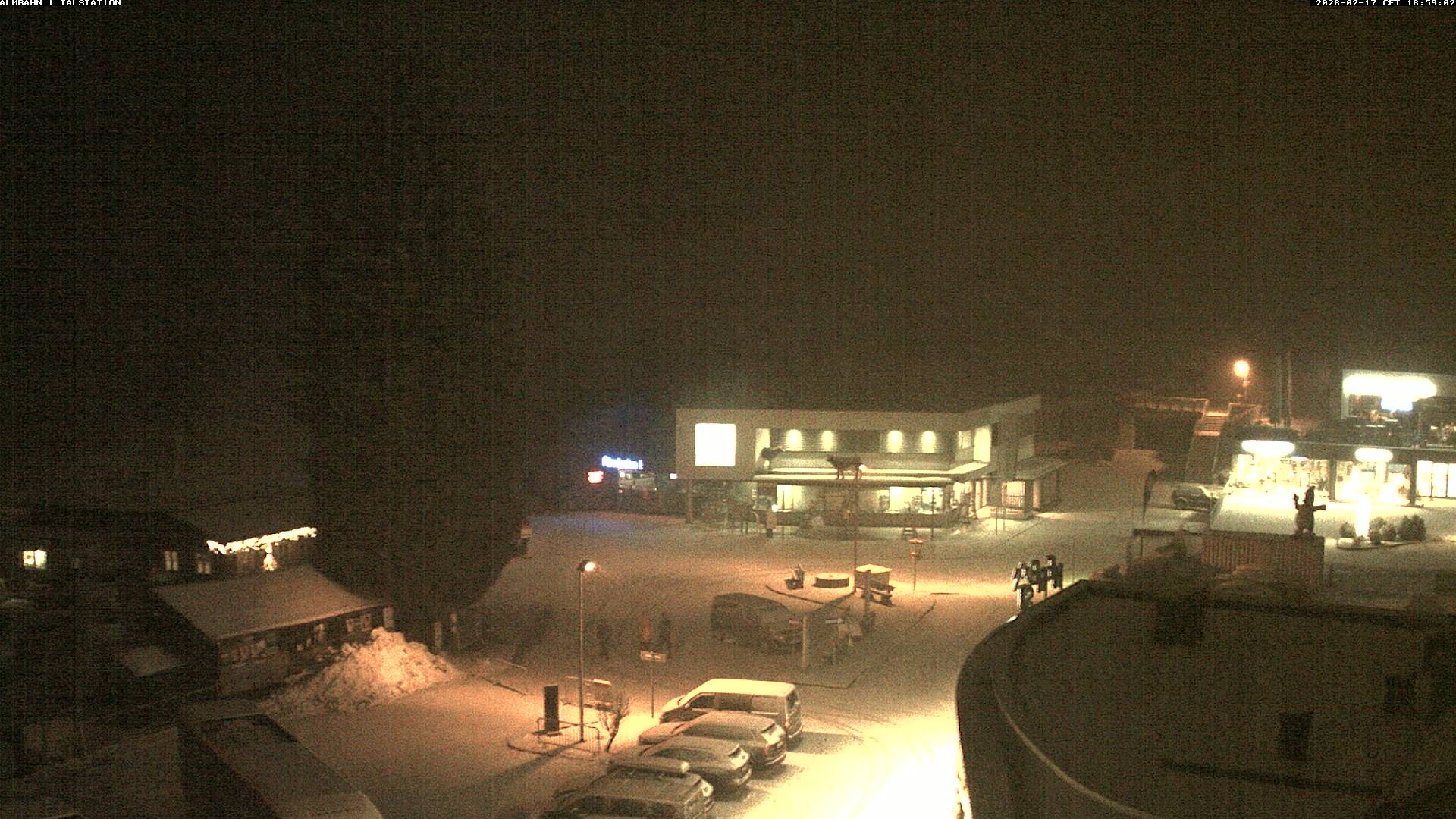 Archiv Foto Webcam Lofereralmbahn 1 - Talstation