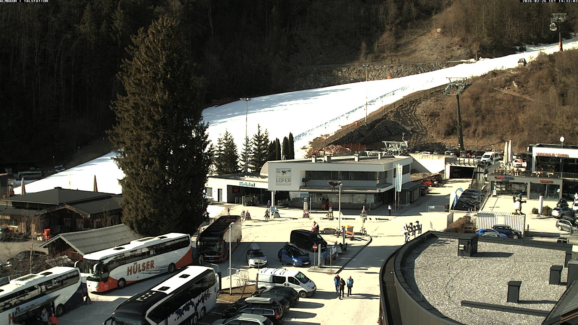 Archived image Webcam Lofereralmbahn 1 base station