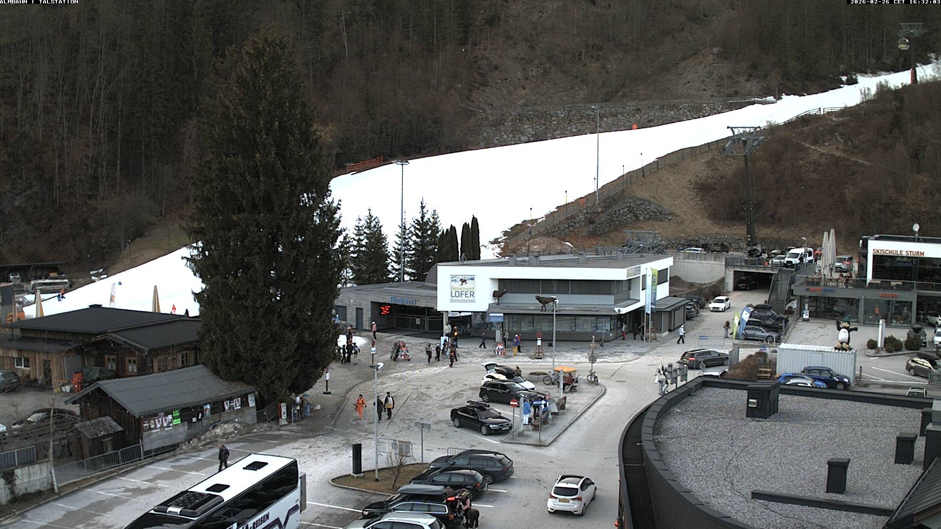 Archived image Webcam Lofereralmbahn 1 base station