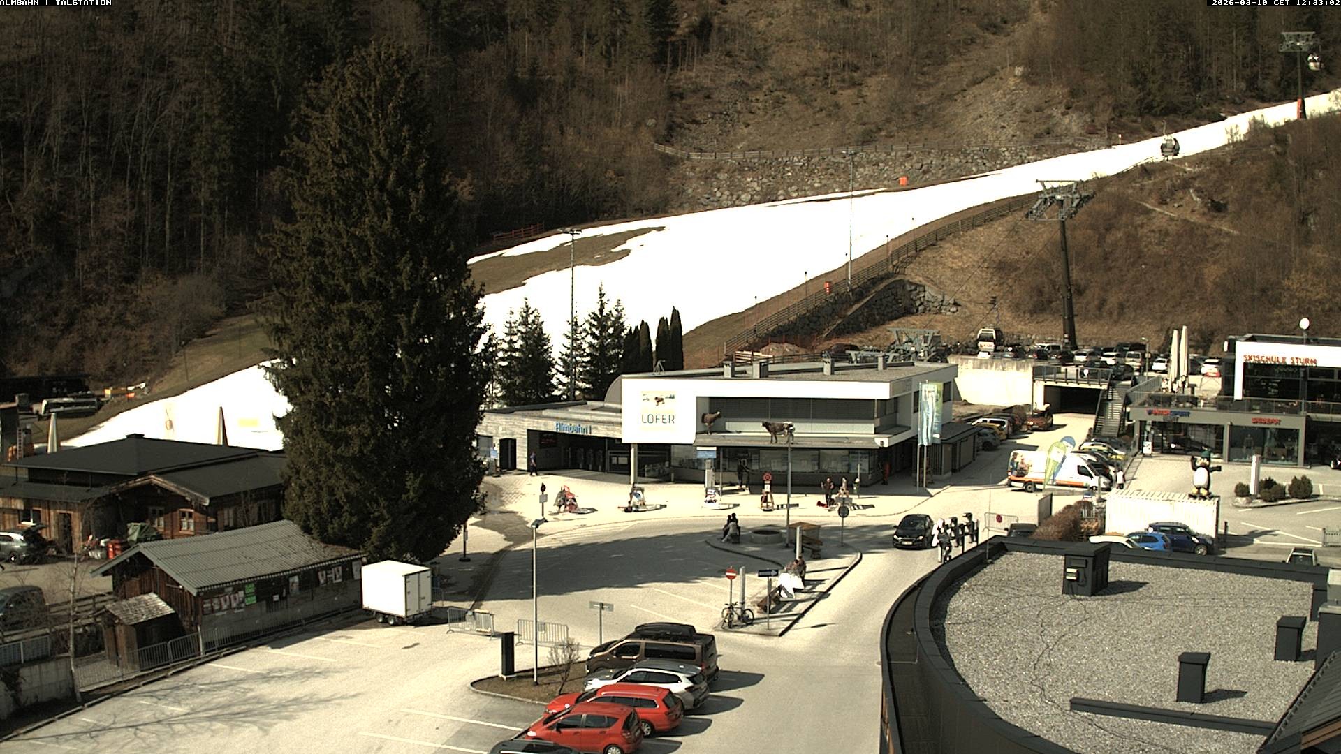 Archiv Foto Webcam Lofereralmbahn 1 - Talstation