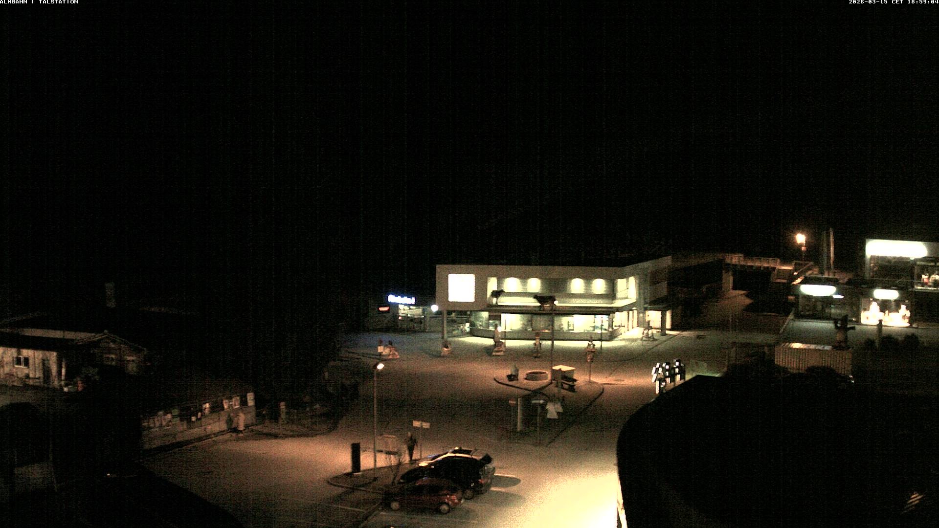 Archiv Foto Webcam Lofereralmbahn 1 - Talstation
