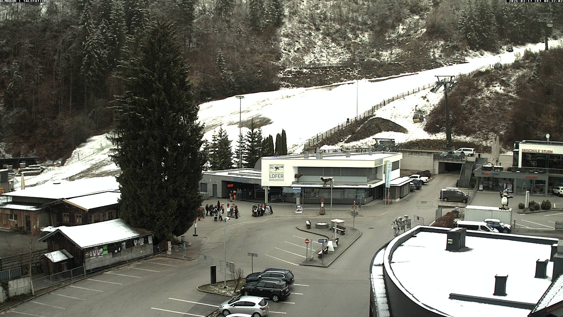 Archiv Foto Webcam Lofereralmbahn 1 - Talstation