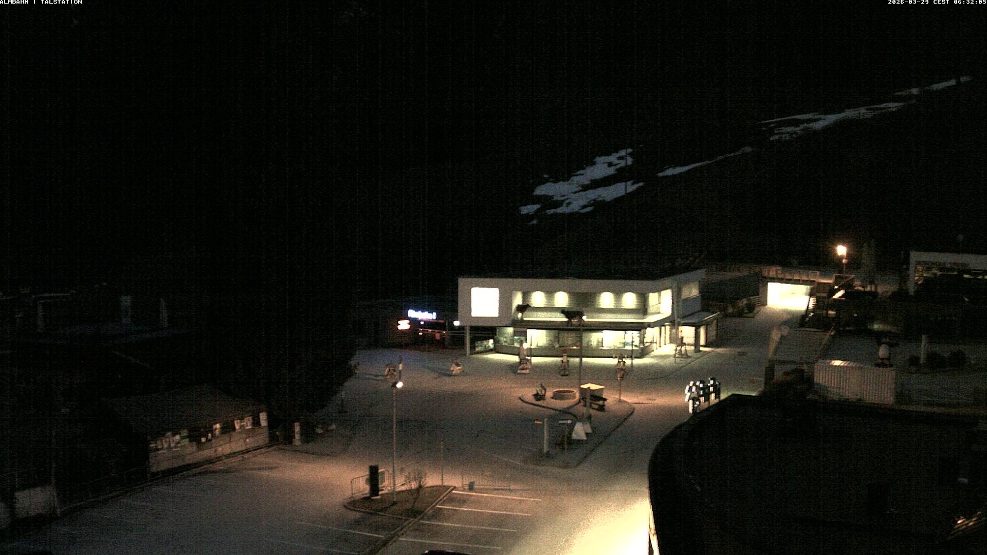 Archiv Foto Webcam Lofereralmbahn 1 - Talstation