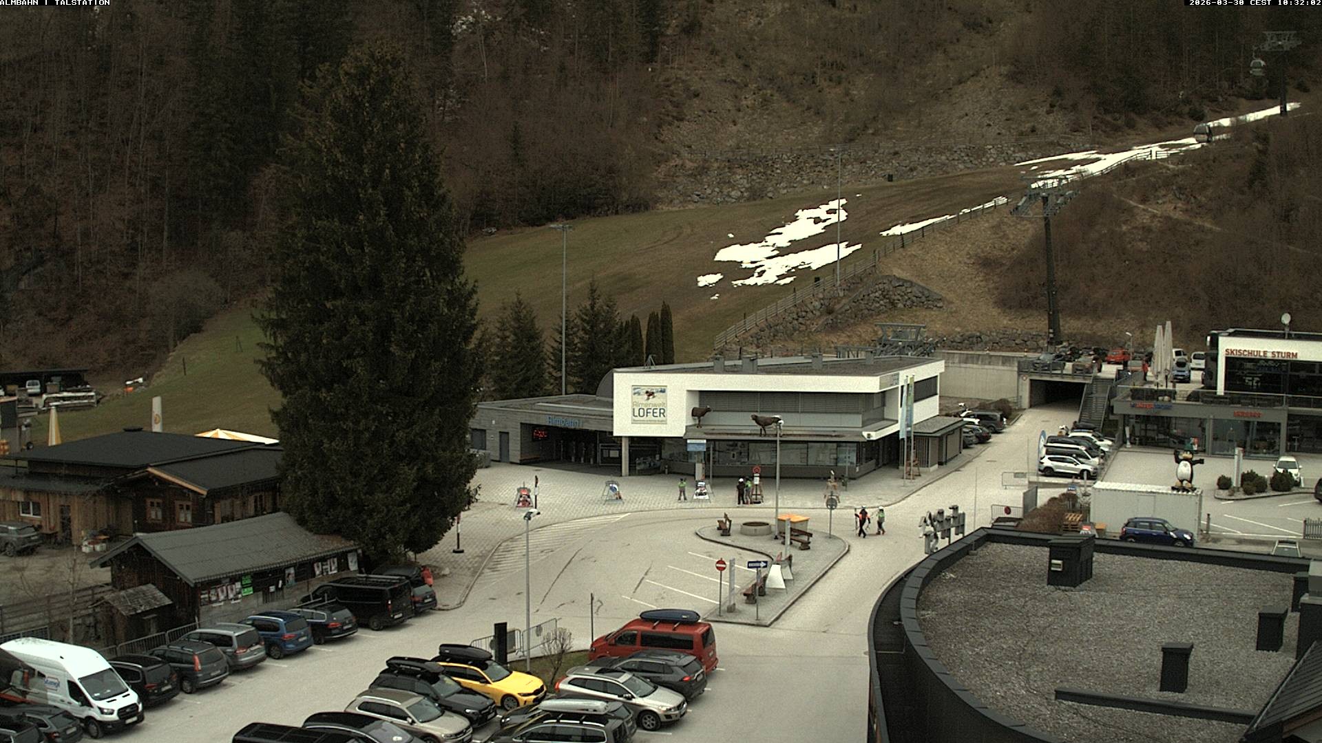 Archiv Foto Webcam Lofereralmbahn 1 - Talstation