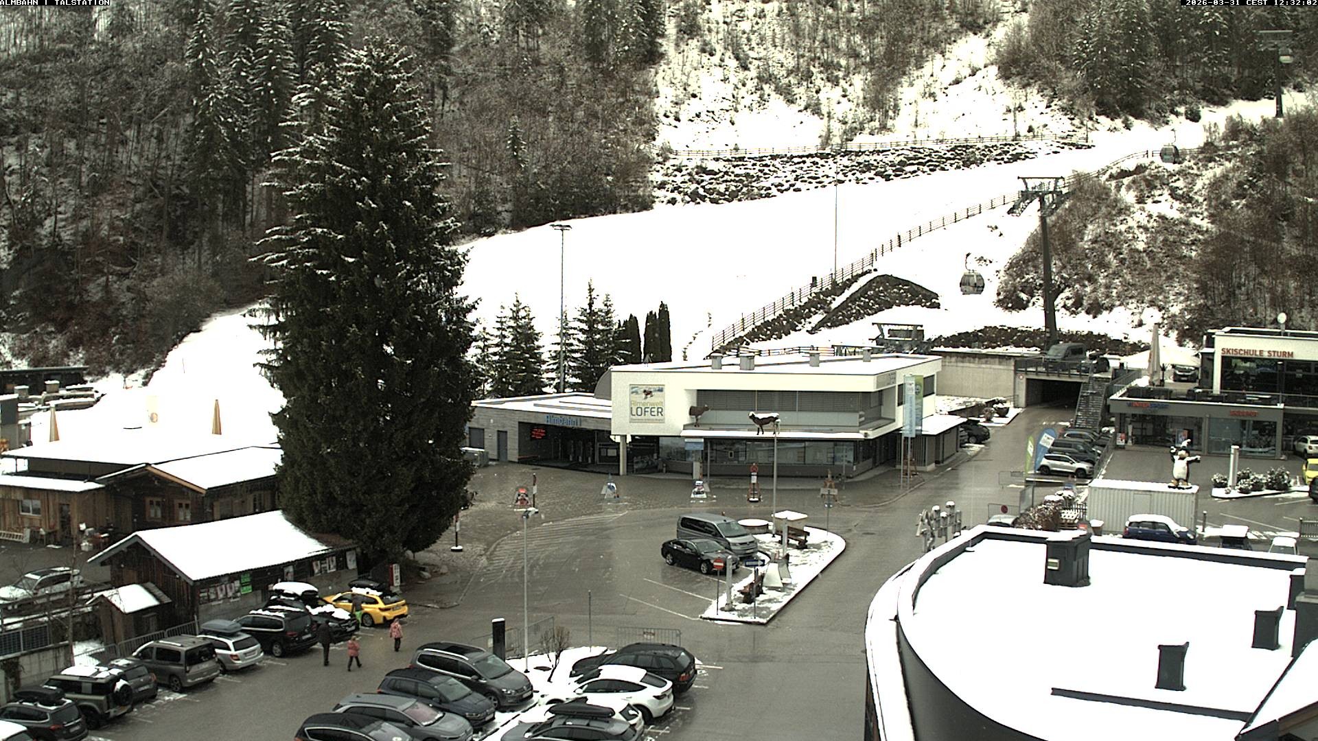 Archiv Foto Webcam Lofereralmbahn 1 - Talstation