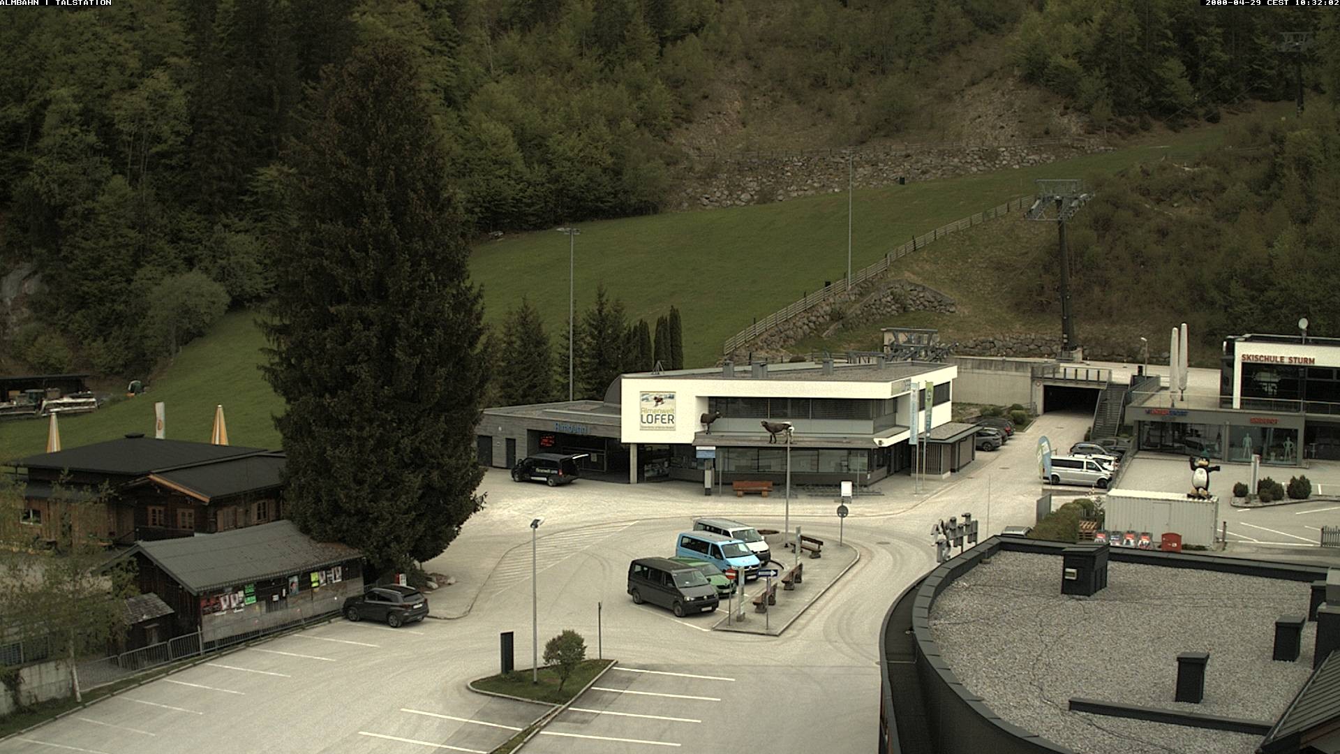 Archiv Foto Webcam Lofereralmbahn 1 - Talstation