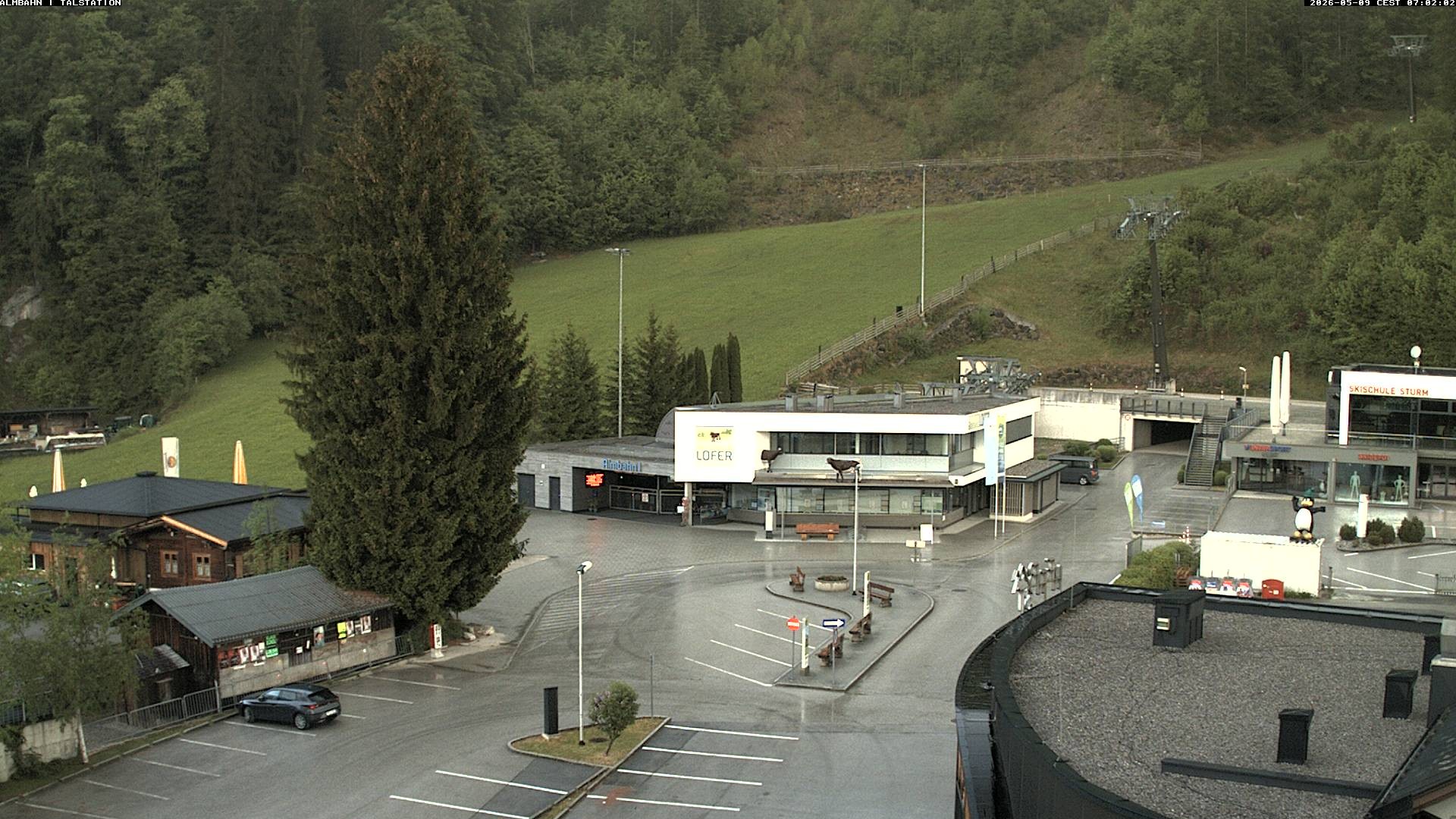 Archiv Foto Webcam Lofereralmbahn 1 - Talstation