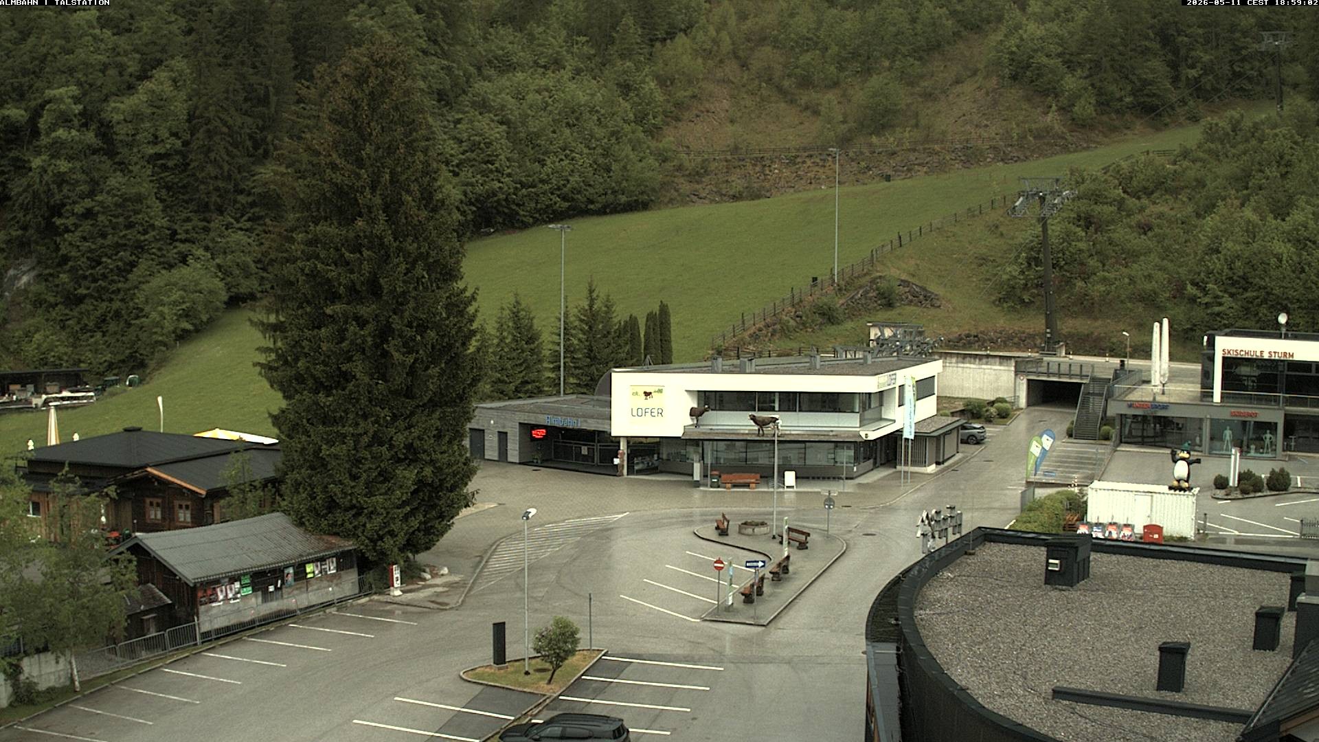 Archived image Webcam Lofereralmbahn 1 base station