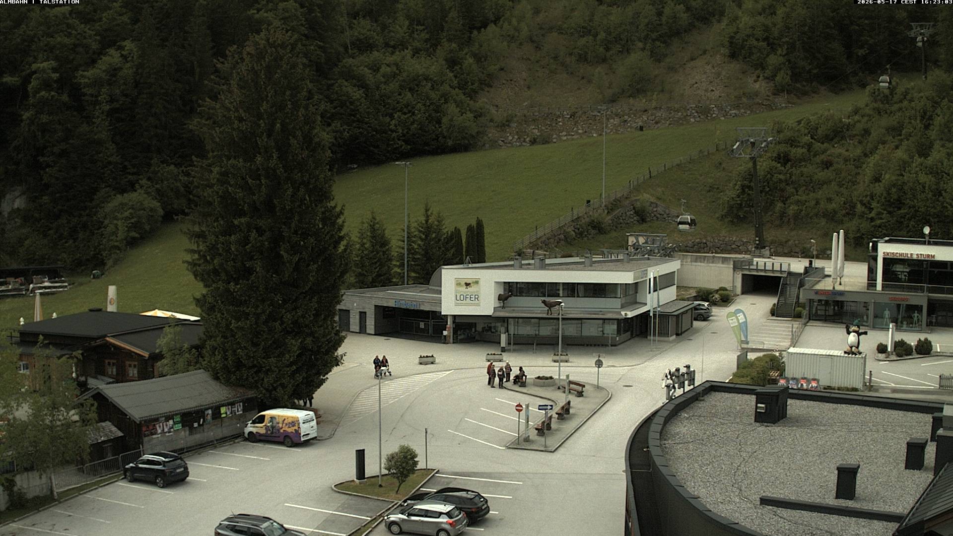 Archiv Foto Webcam Lofereralmbahn 1 - Talstation