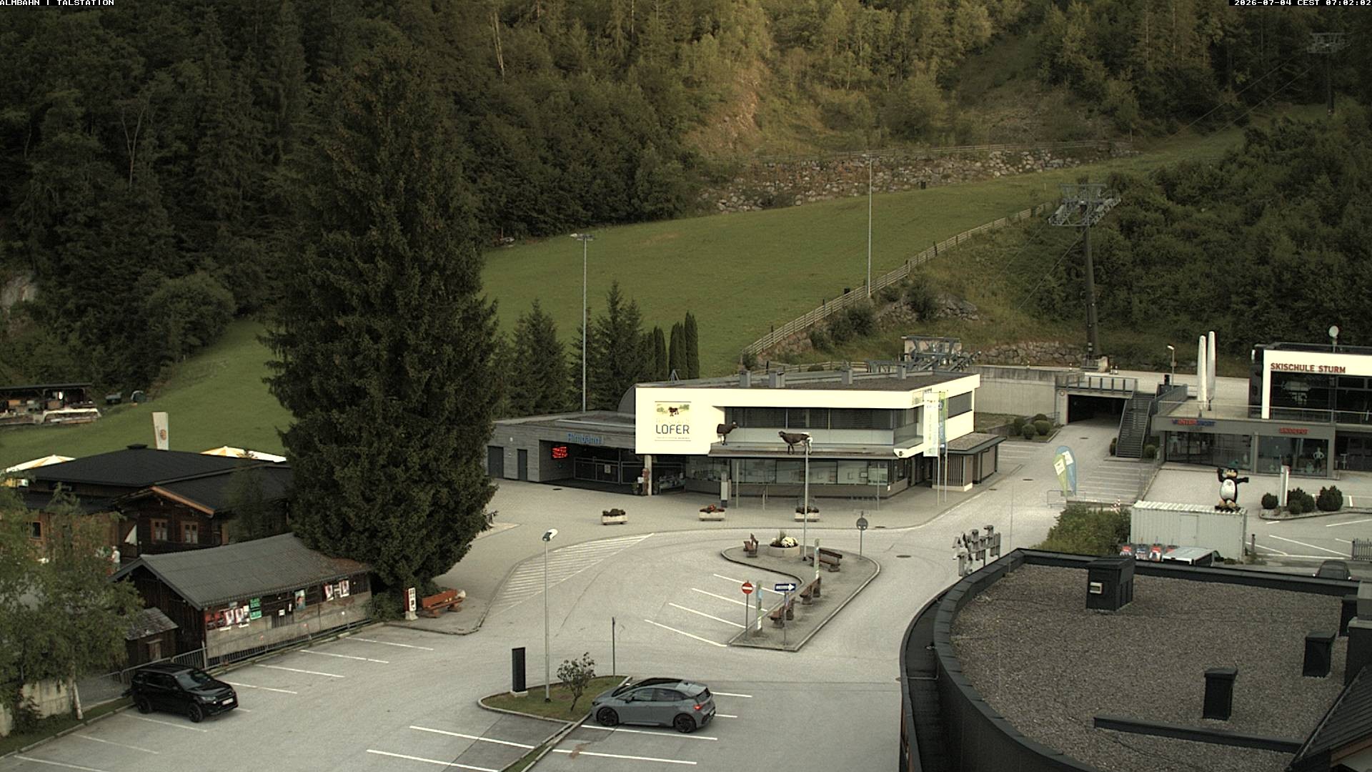 Archiv Foto Webcam Lofereralmbahn 1 - Talstation