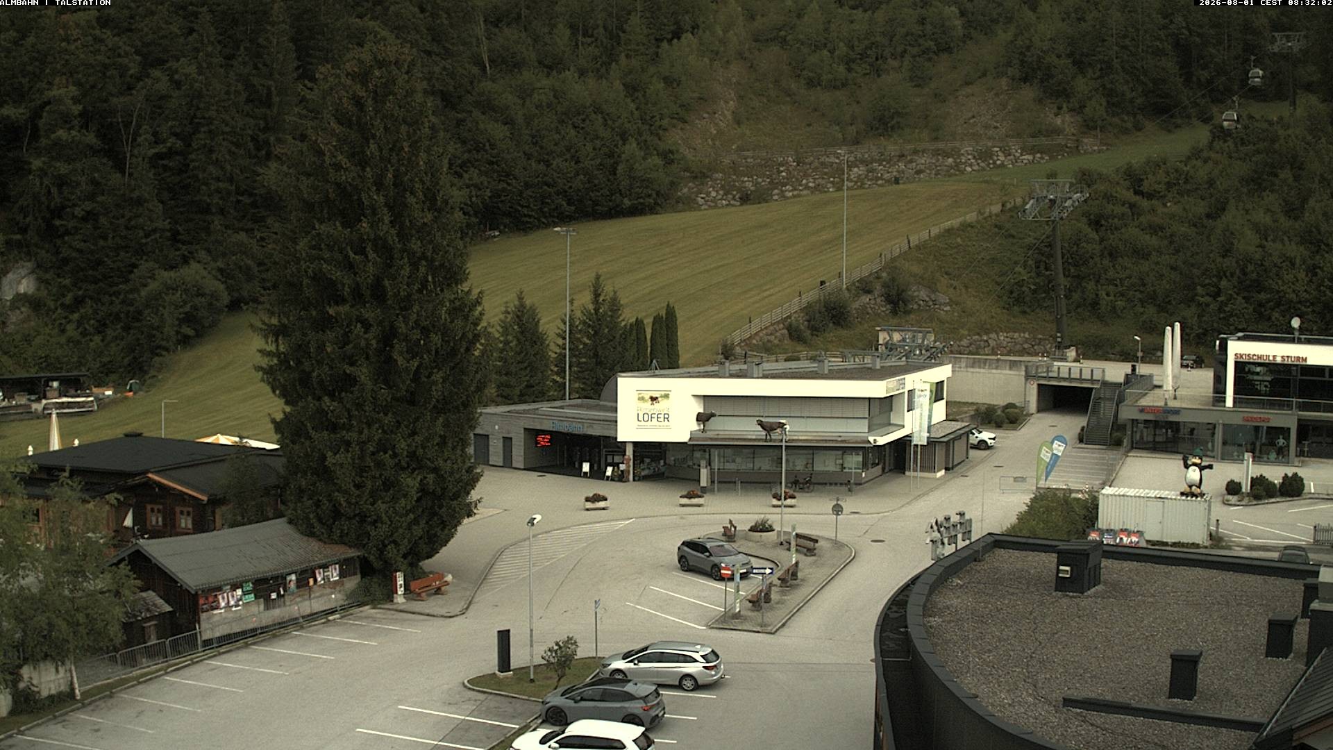 Archiv Foto Webcam Lofereralmbahn 1 - Talstation