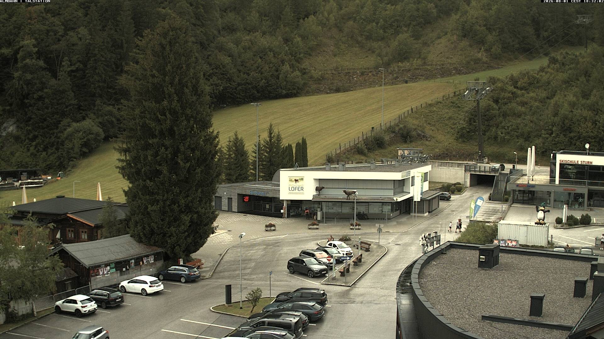 Archiv Foto Webcam Lofereralmbahn 1 - Talstation