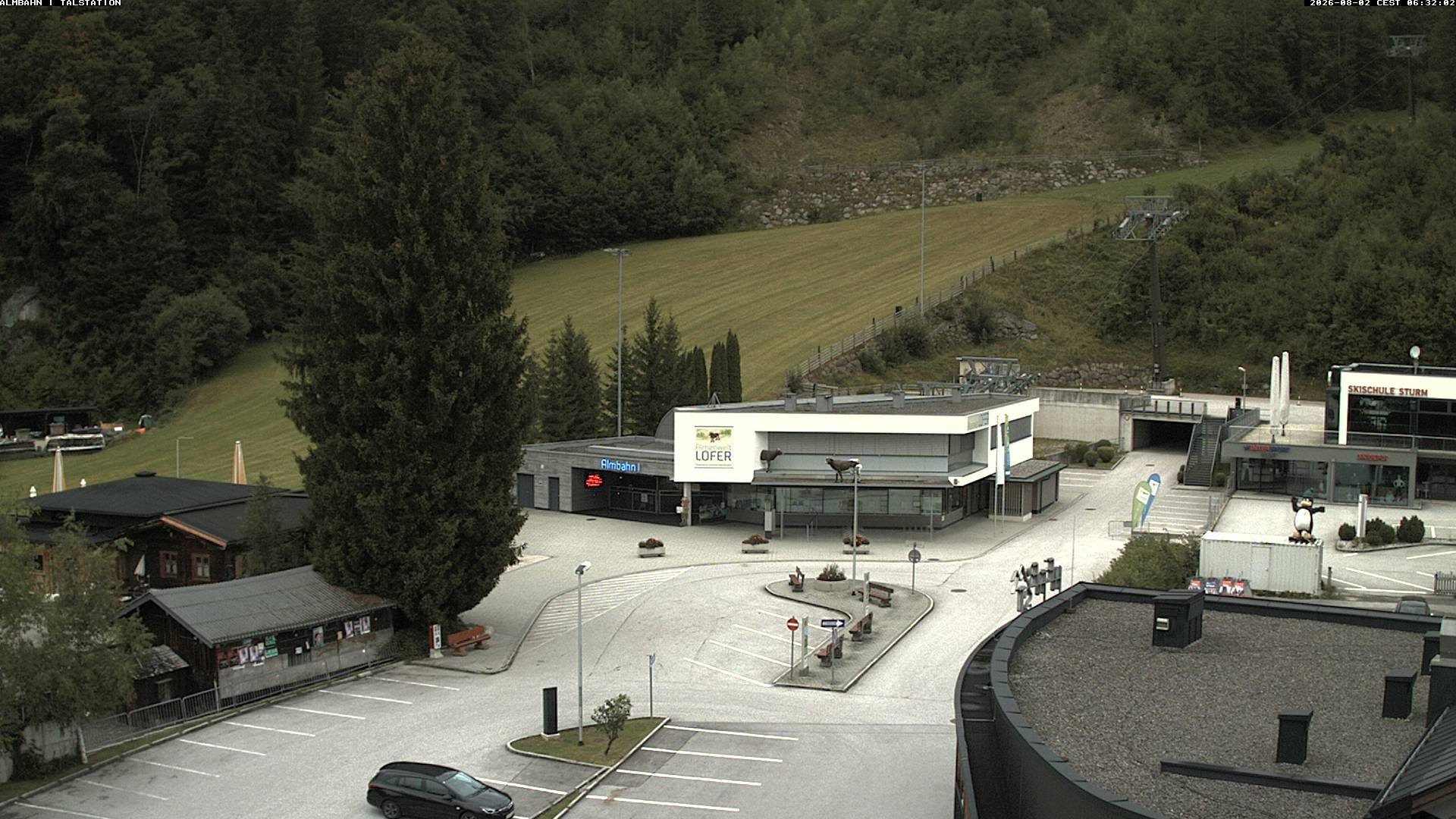 Archiv Foto Webcam Lofereralmbahn 1 - Talstation