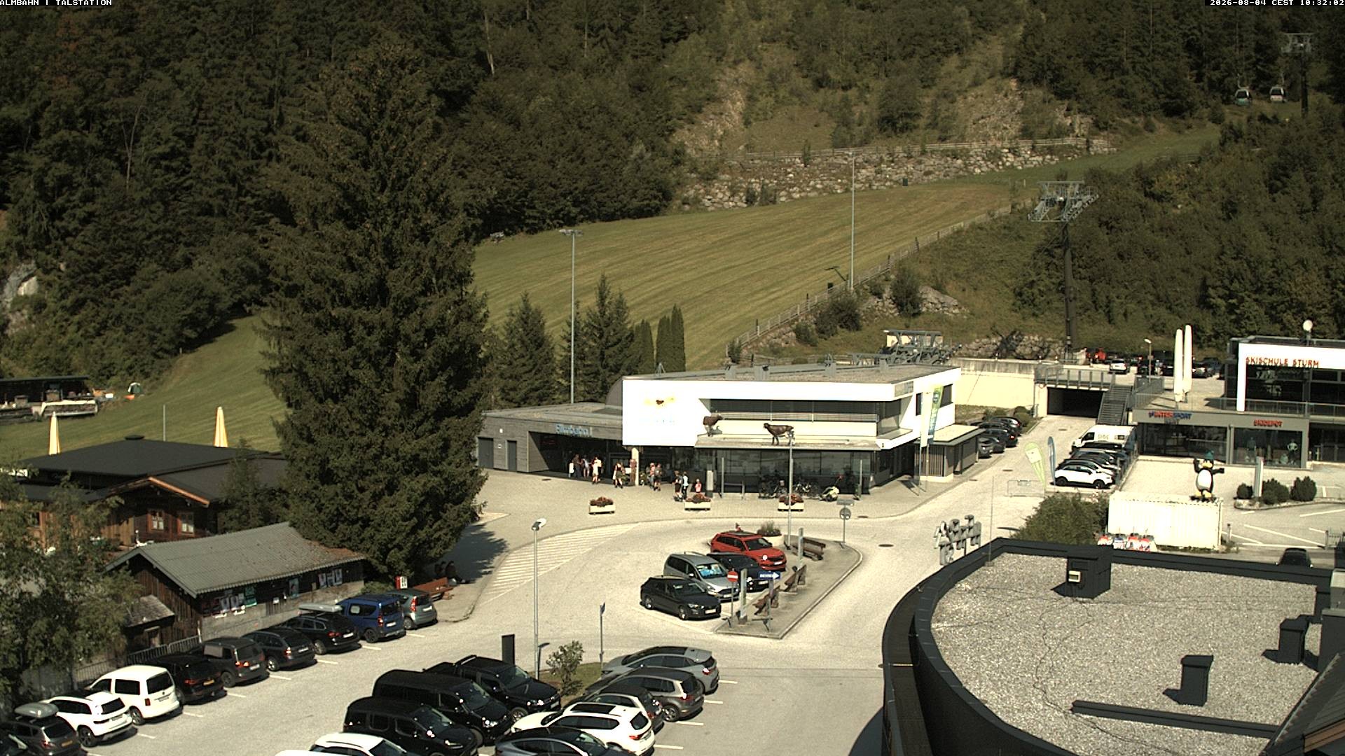 Archived image Webcam Lofereralmbahn 1 base station