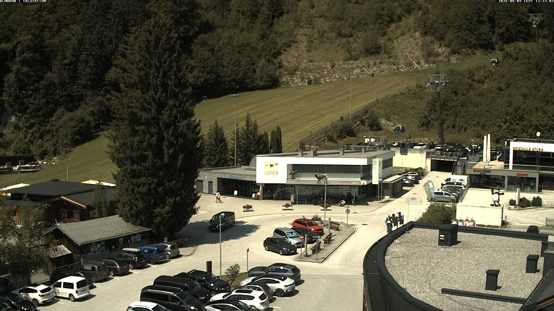Archived image Webcam Lofereralmbahn 1 base station