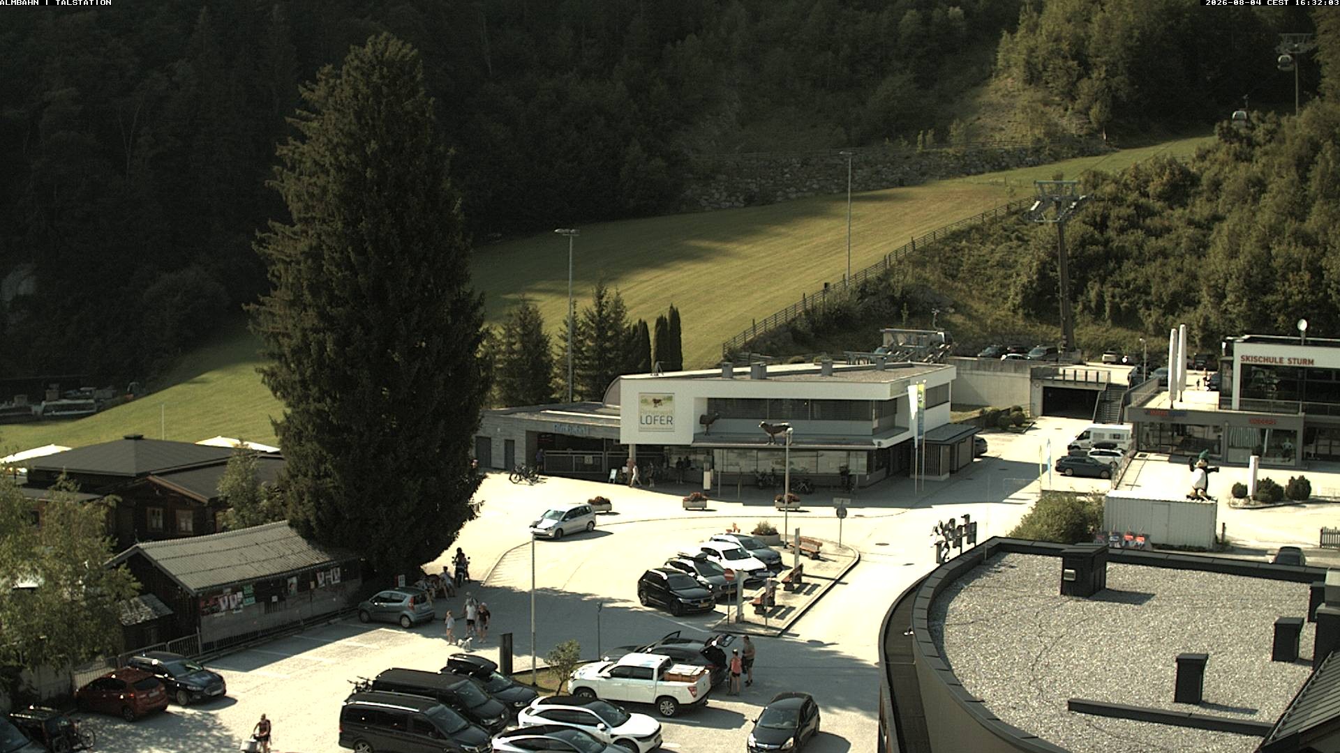 Archived image Webcam Lofereralmbahn 1 base station