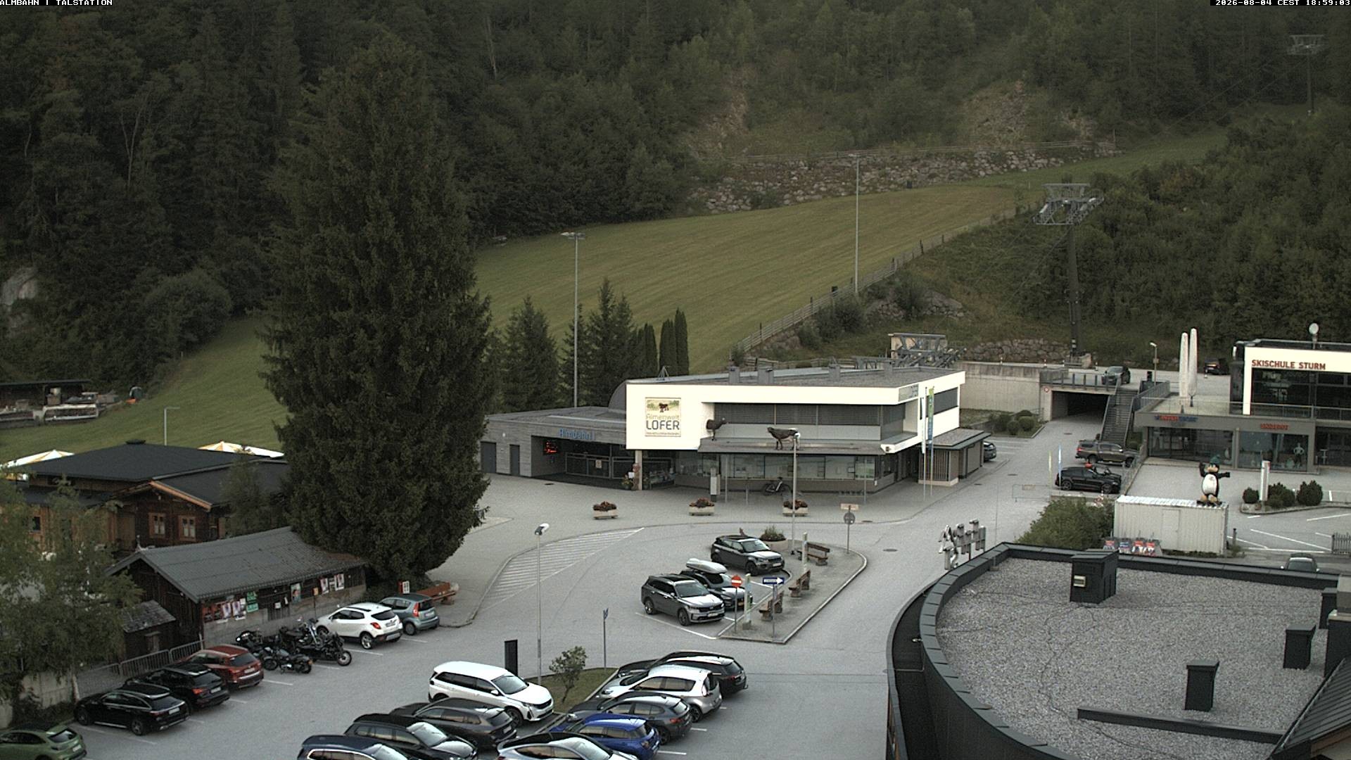 Archived image Webcam Lofereralmbahn 1 base station