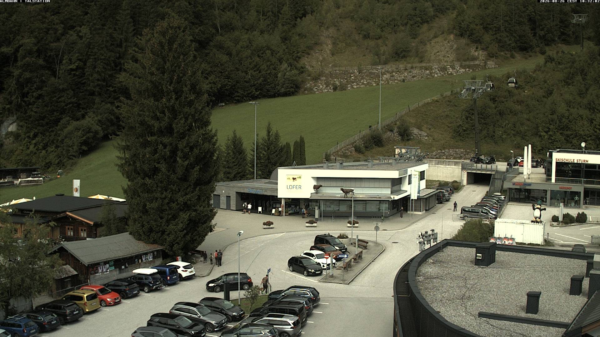 Archiv Foto Webcam Lofereralmbahn 1 - Talstation