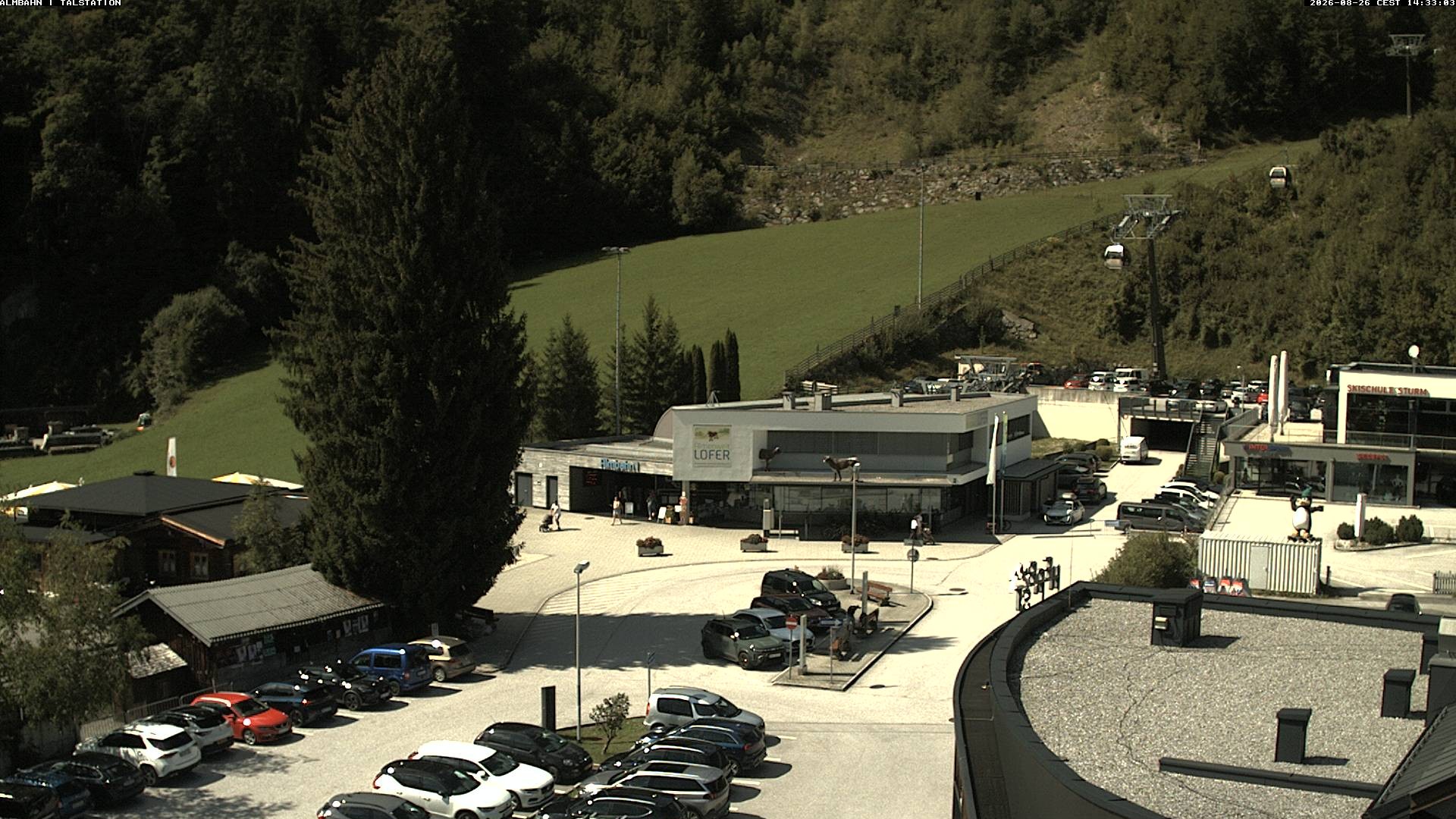 Archiv Foto Webcam Lofereralmbahn 1 - Talstation