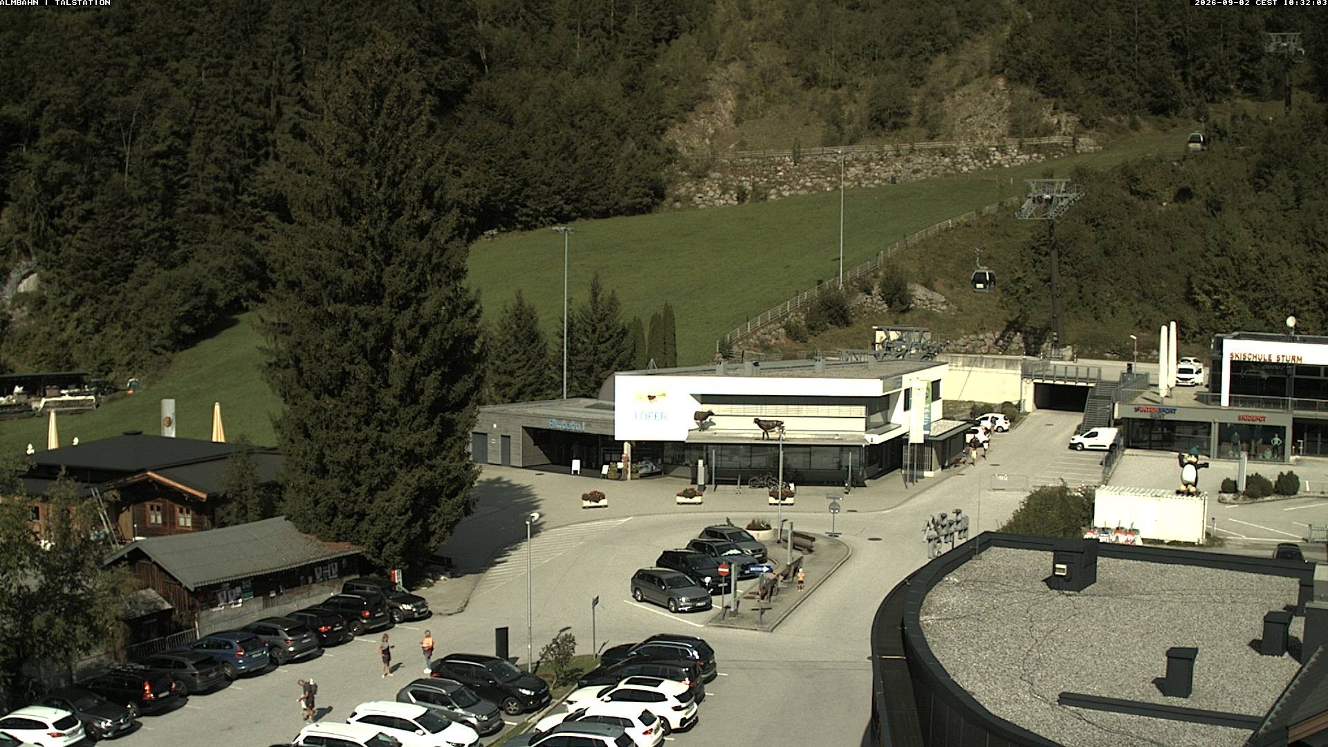 Archiv Foto Webcam Lofereralmbahn 1 - Talstation