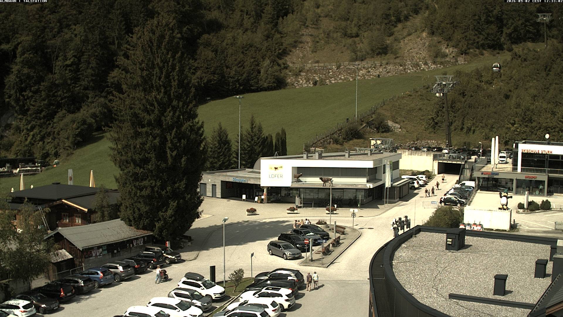 Archiv Foto Webcam Lofereralmbahn 1 - Talstation