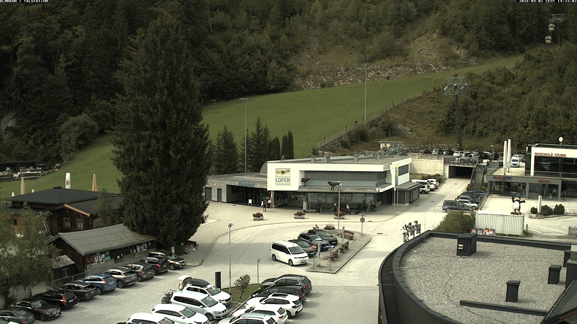 Archiv Foto Webcam Lofereralmbahn 1 - Talstation