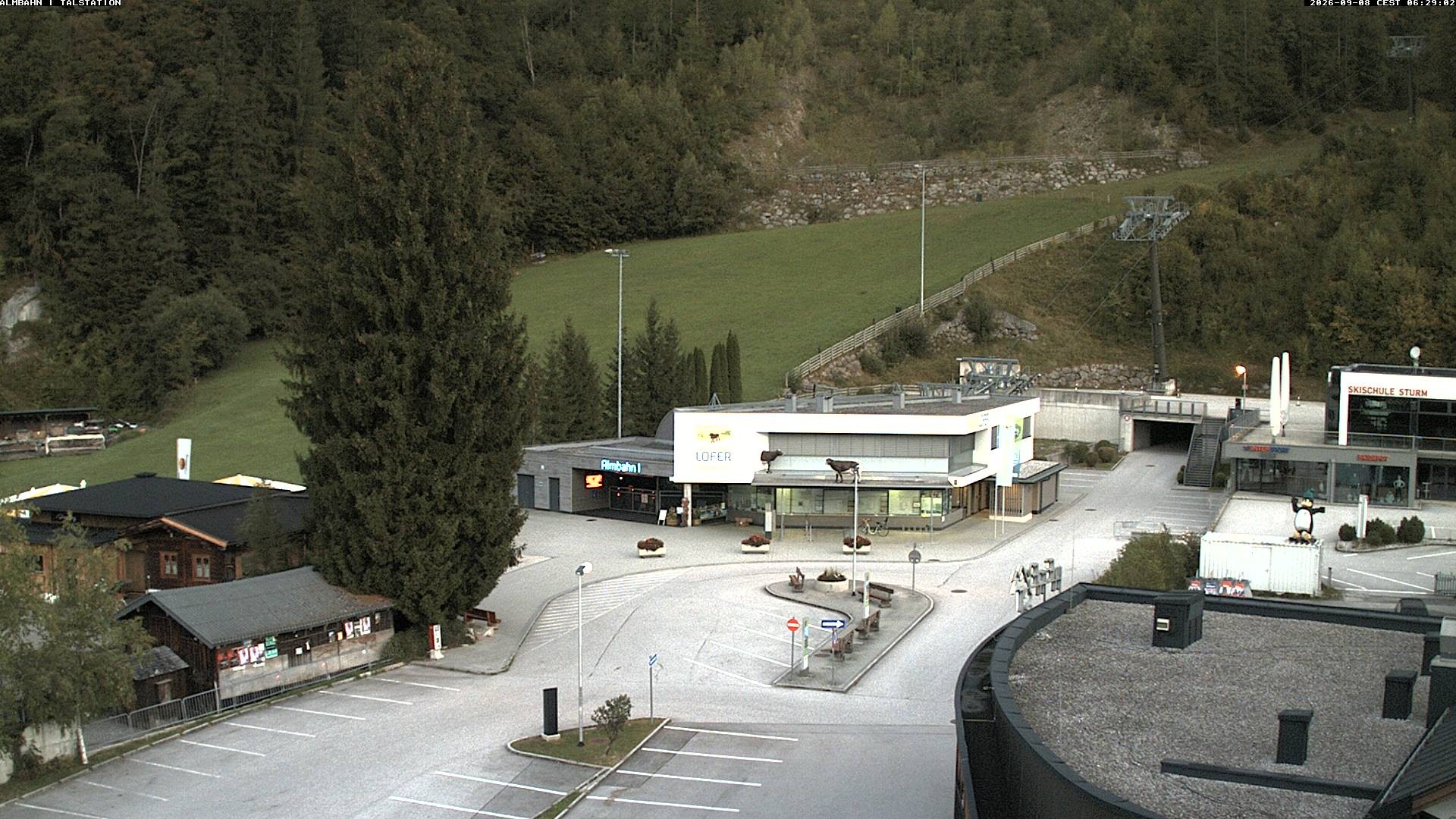Archived image Webcam Lofereralmbahn 1 base station