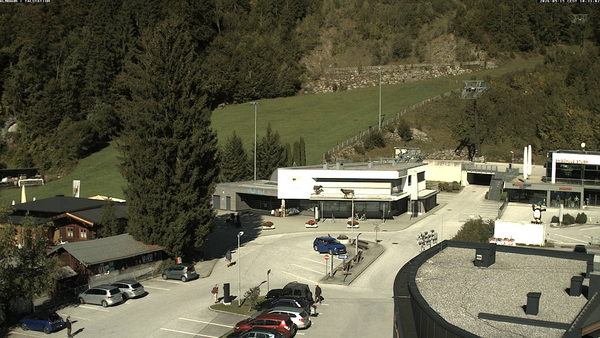 Archiv Foto Webcam Lofereralmbahn 1 - Talstation
