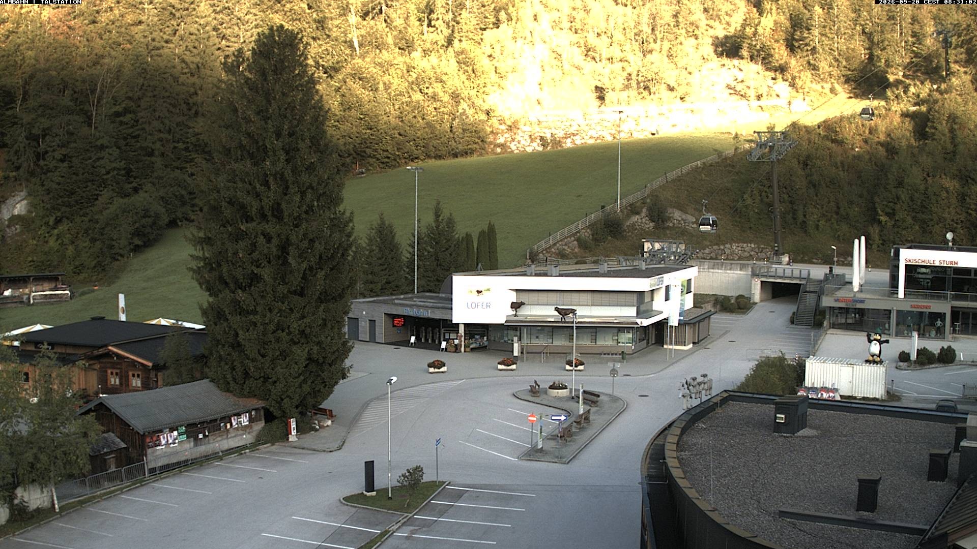 Archiv Foto Webcam Lofereralmbahn 1 - Talstation