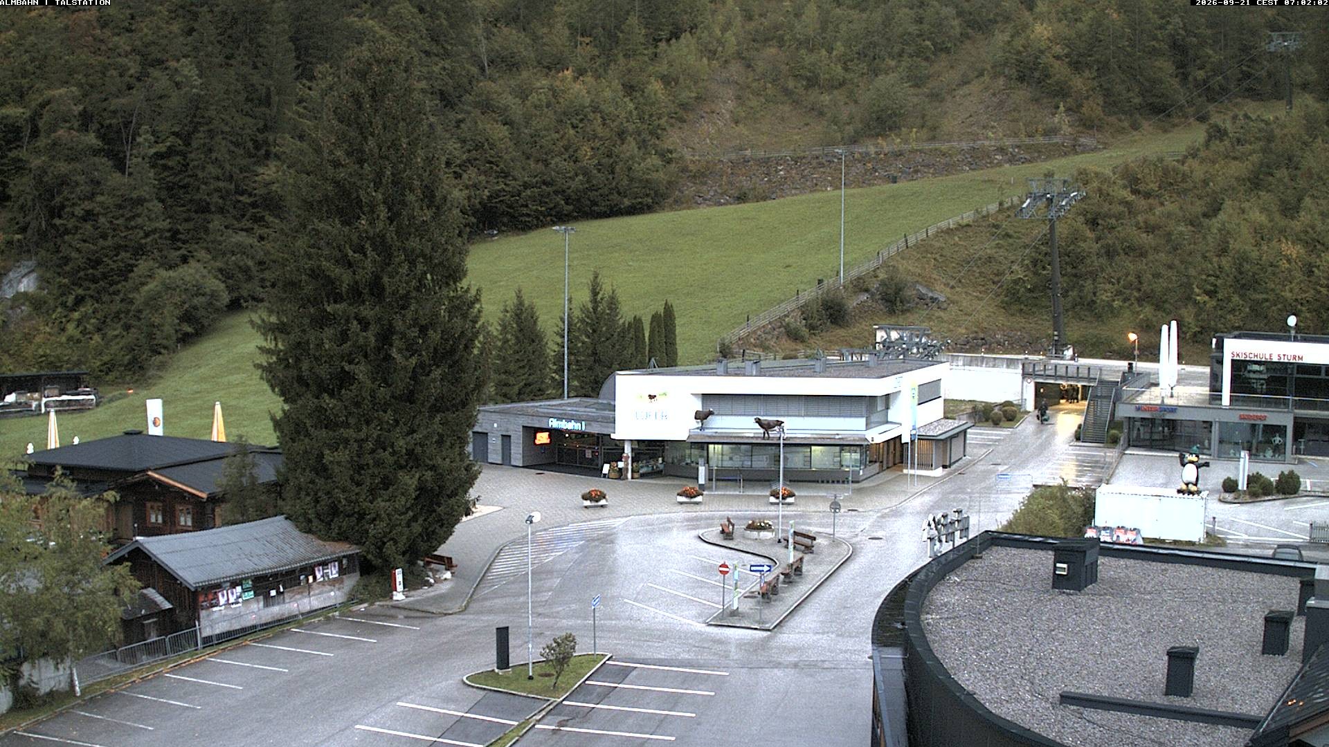Archived image Webcam Lofereralmbahn 1 base station