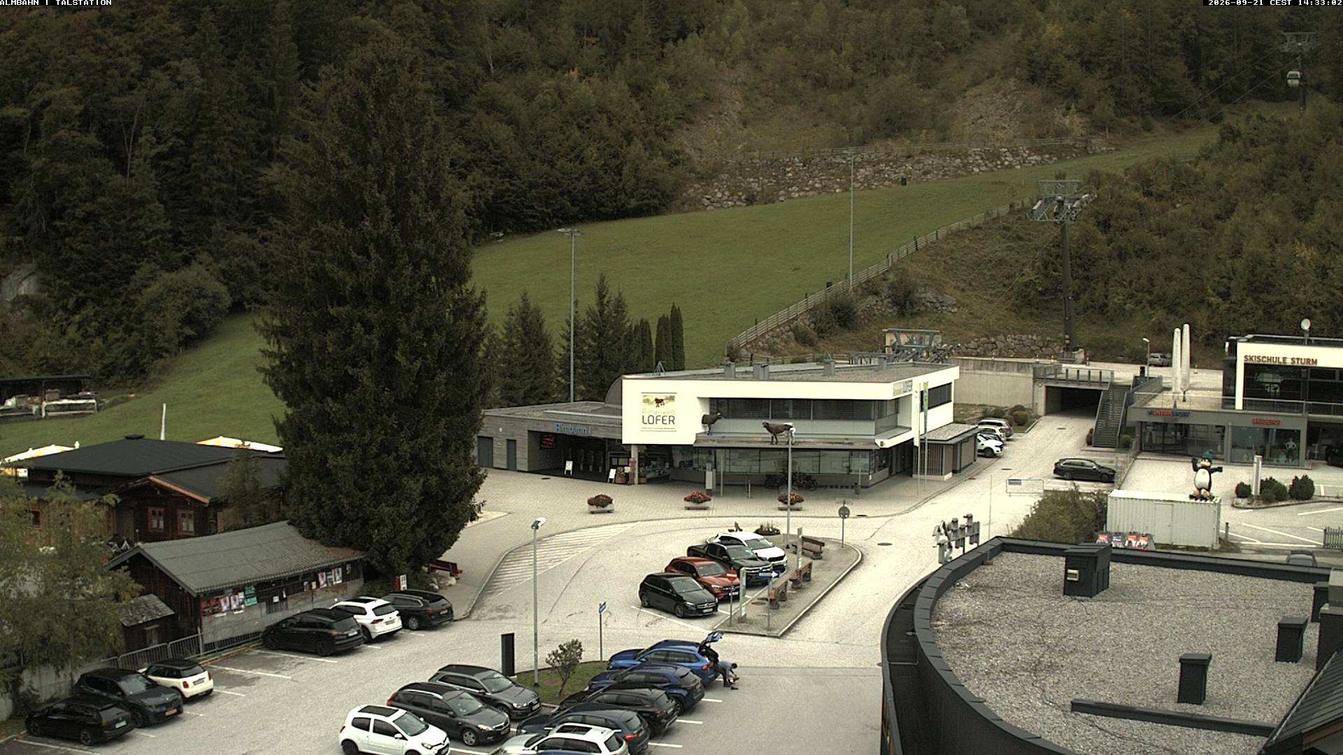 Archived image Webcam Lofereralmbahn 1 base station