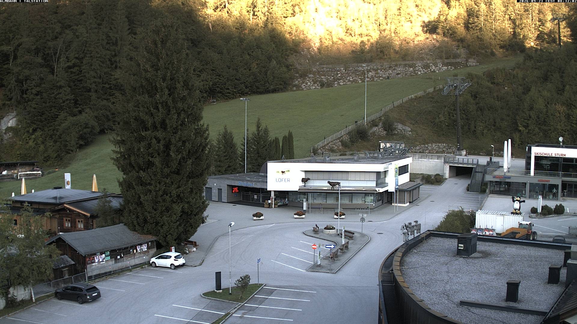 Archiv Foto Webcam Lofereralmbahn 1 - Talstation