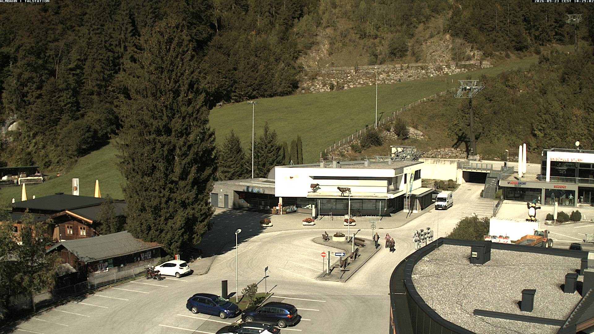 Archiv Foto Webcam Lofereralmbahn 1 - Talstation