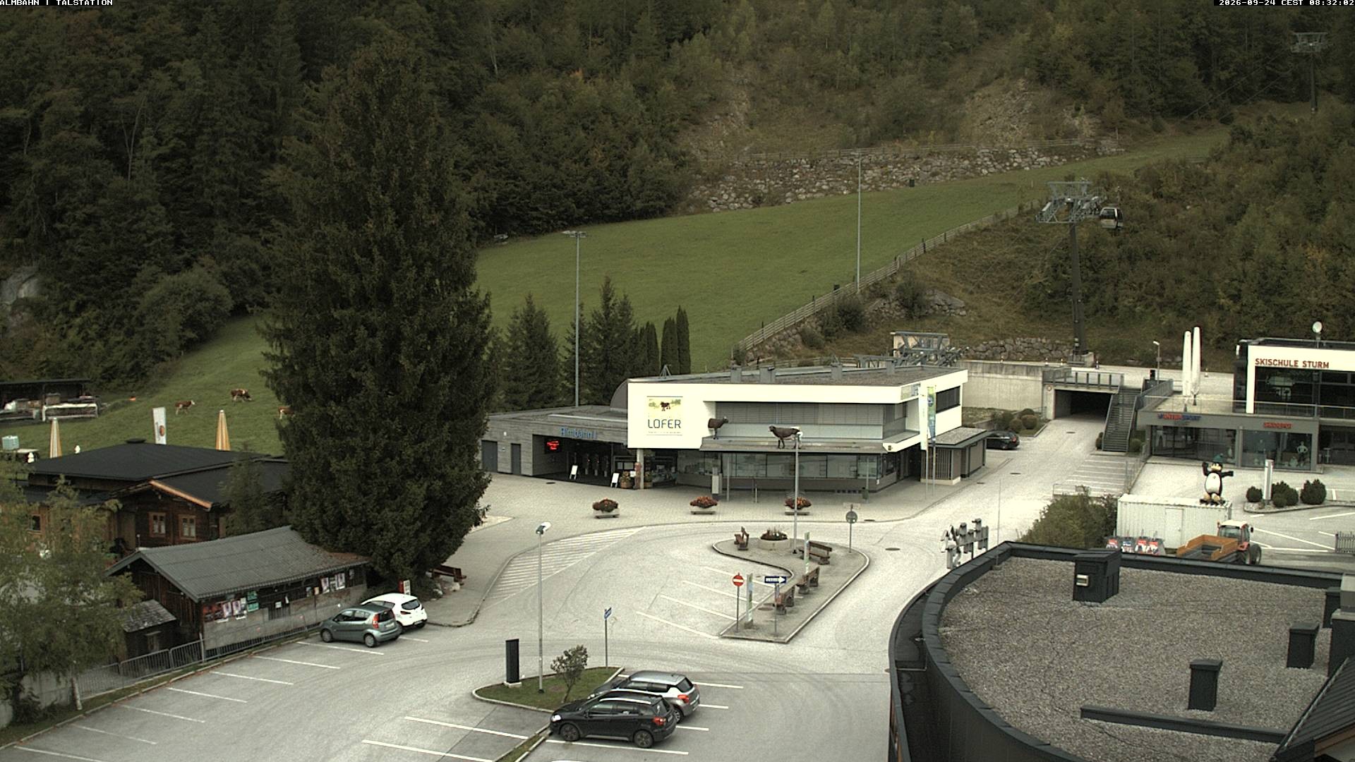 Archiv Foto Webcam Lofereralmbahn 1 - Talstation