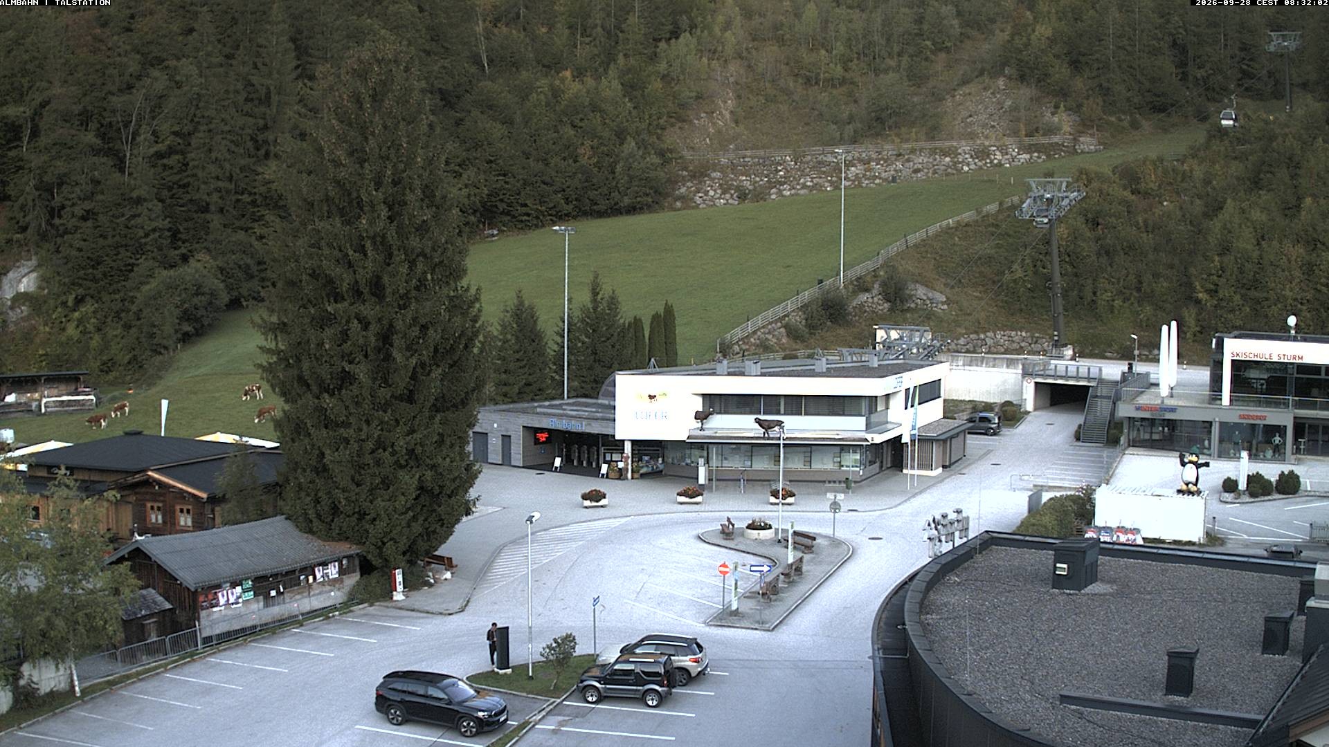 Archiv Foto Webcam Lofereralmbahn 1 - Talstation