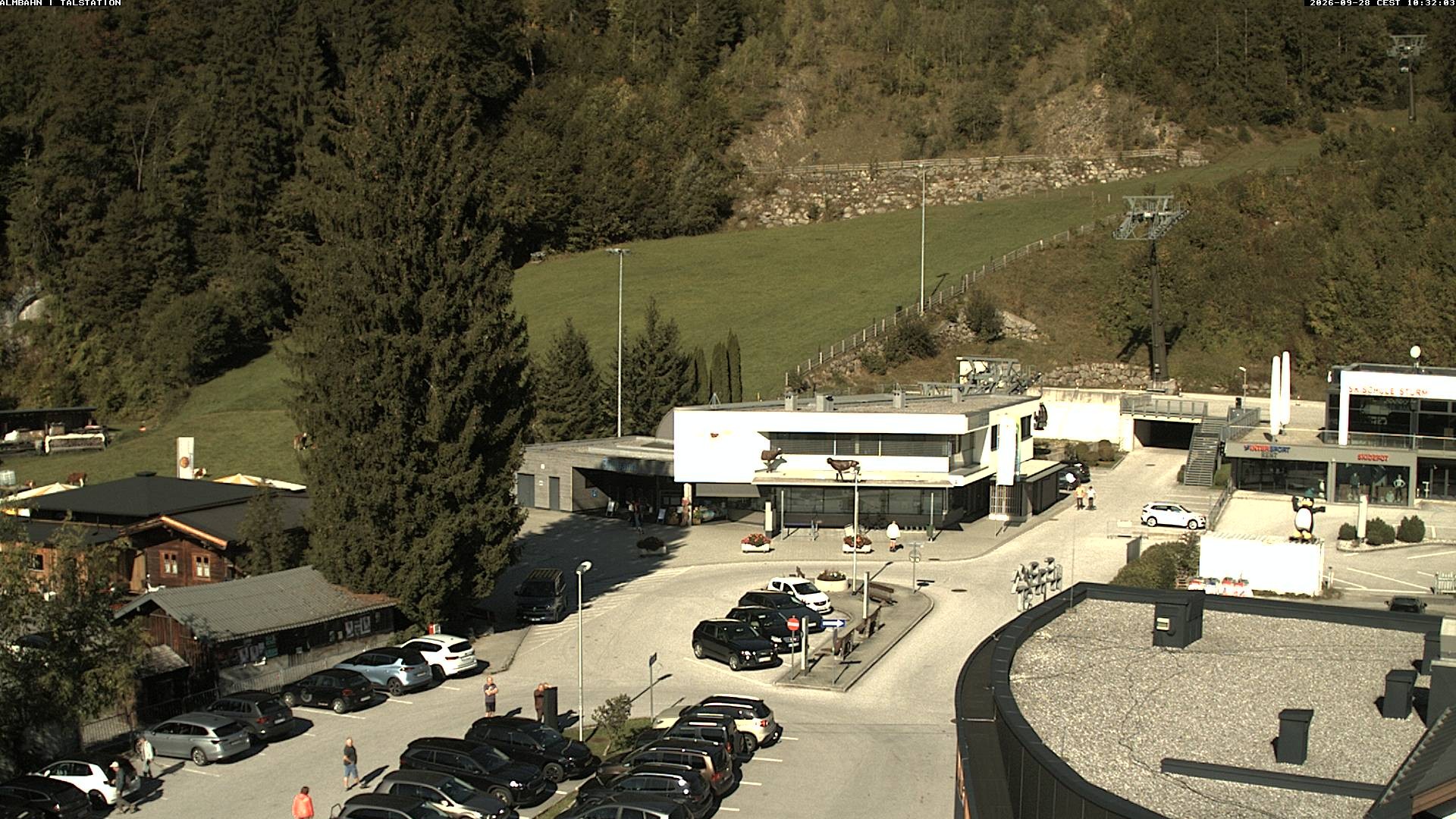 Archiv Foto Webcam Lofereralmbahn 1 - Talstation