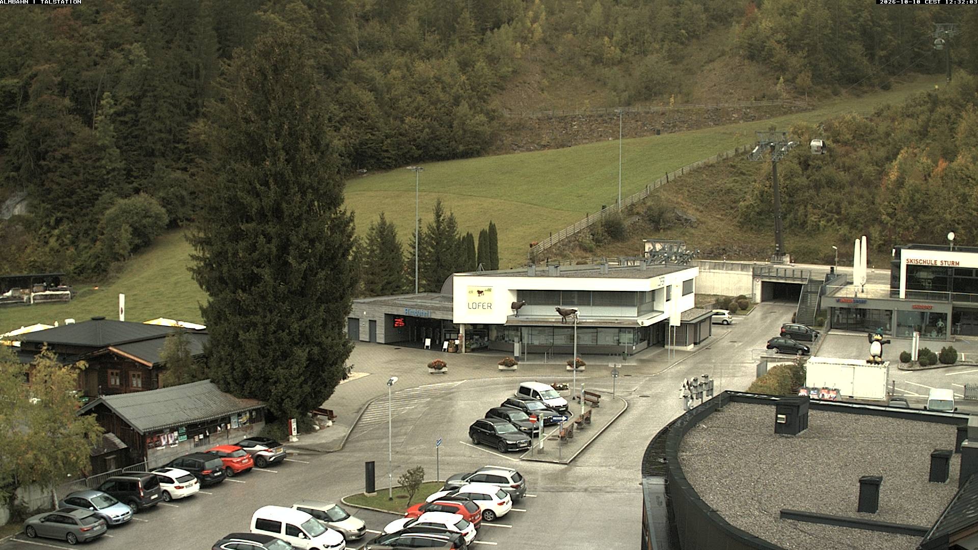 Archived image Webcam Lofereralmbahn 1 base station