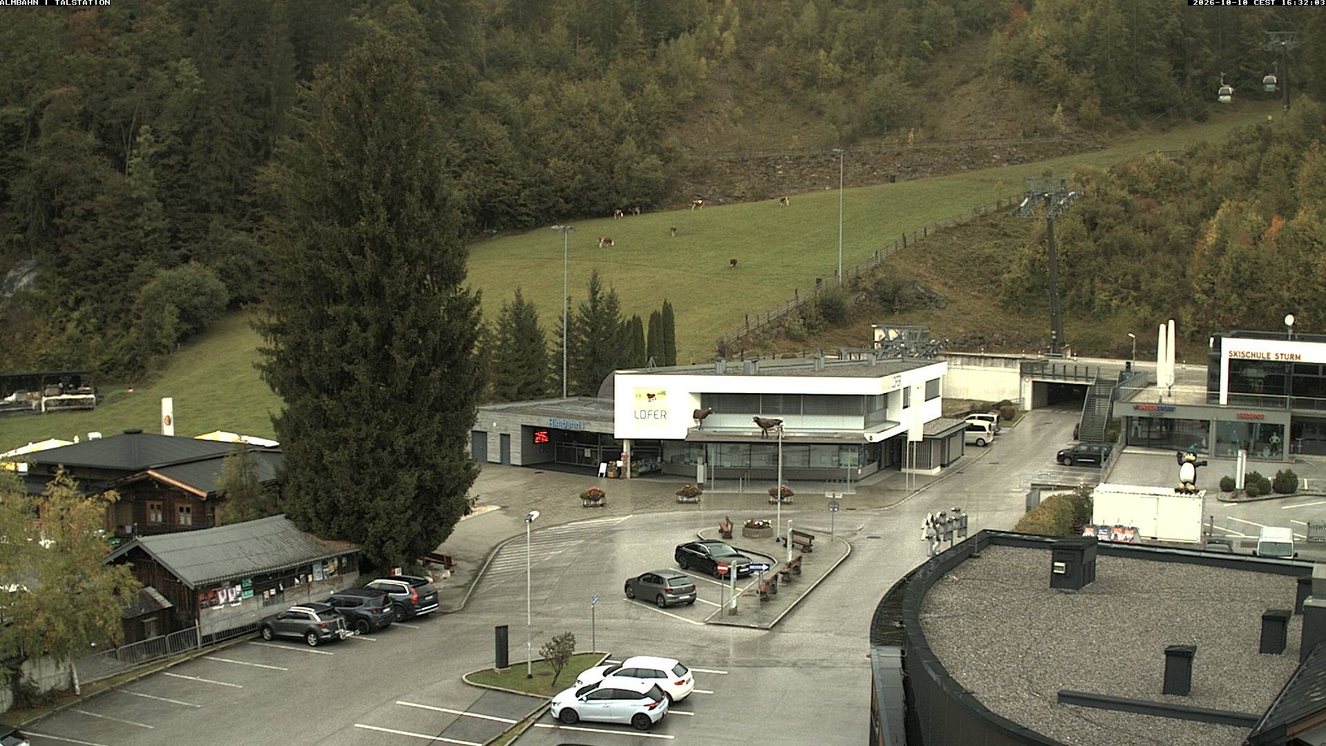 Archived image Webcam Lofereralmbahn 1 base station