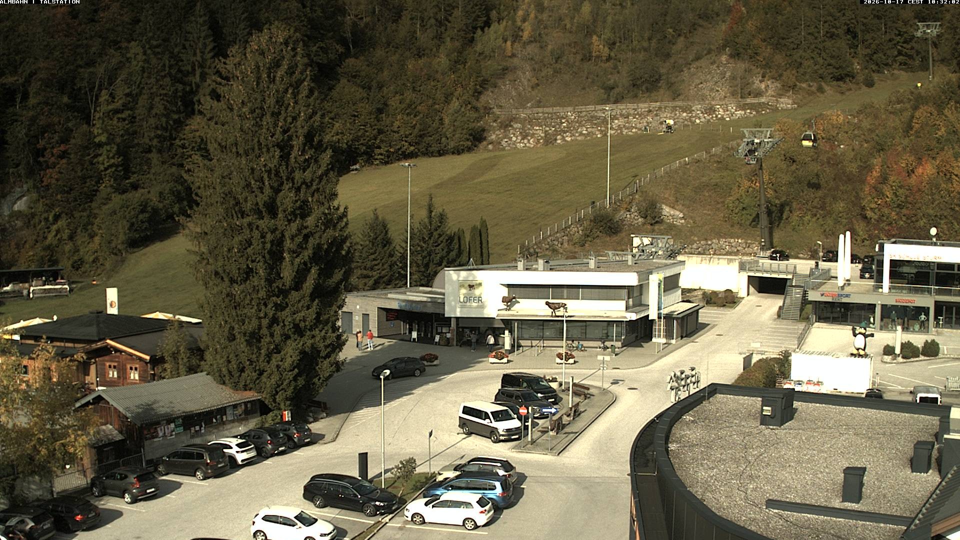 Archiv Foto Webcam Lofereralmbahn 1 - Talstation