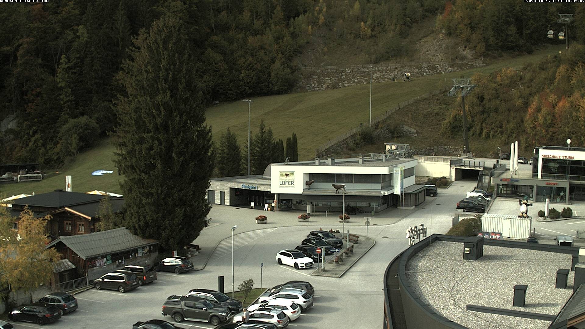 Archiv Foto Webcam Lofereralmbahn 1 - Talstation