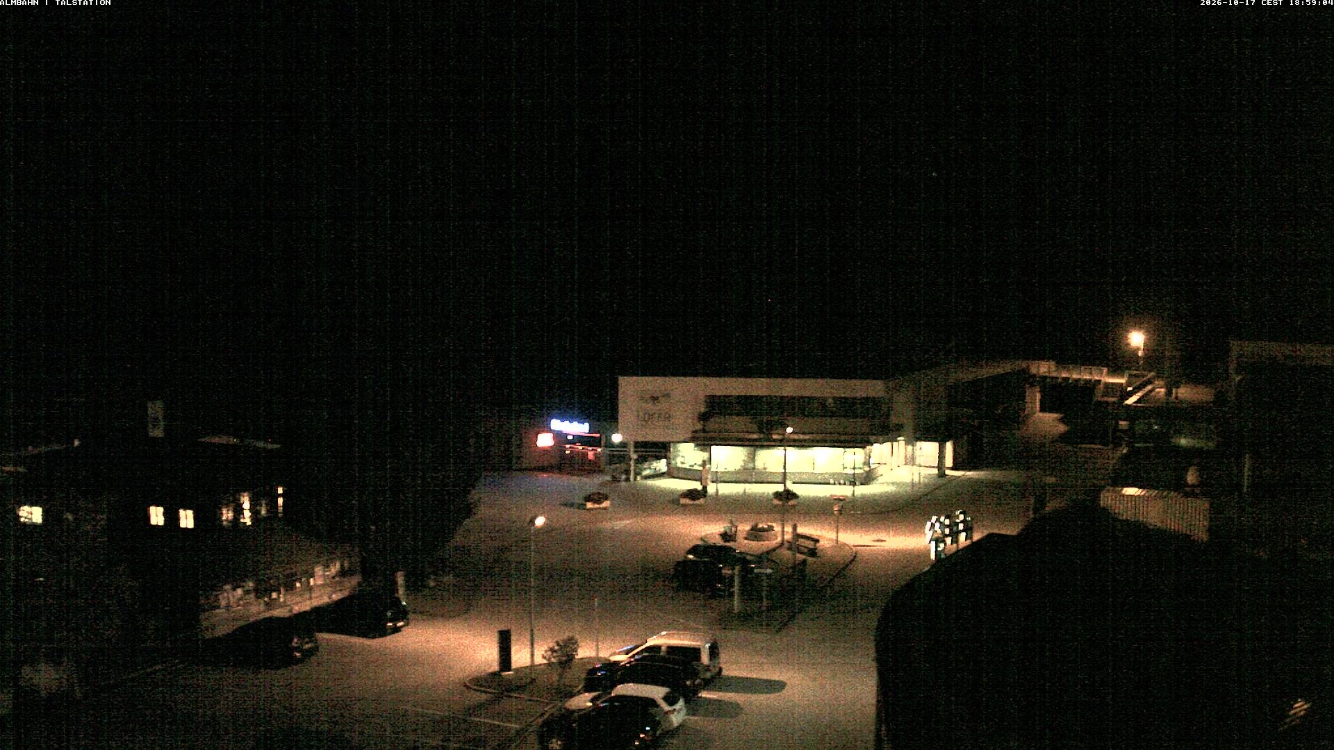 Archiv Foto Webcam Lofereralmbahn 1 - Talstation