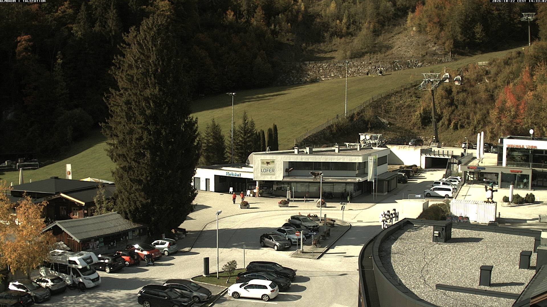 Archiv Foto Webcam Lofereralmbahn 1 - Talstation
