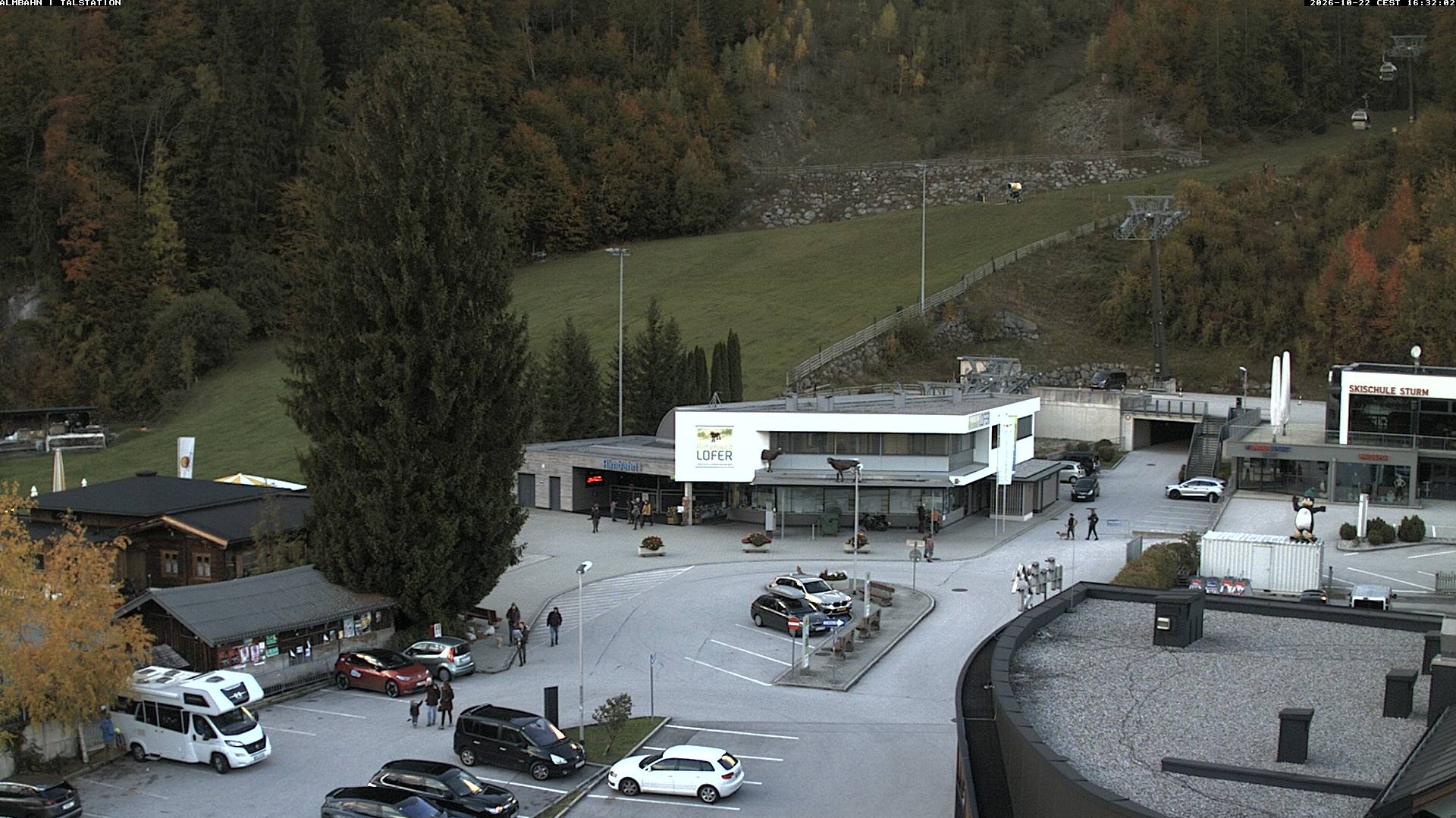 Archiv Foto Webcam Lofereralmbahn 1 - Talstation